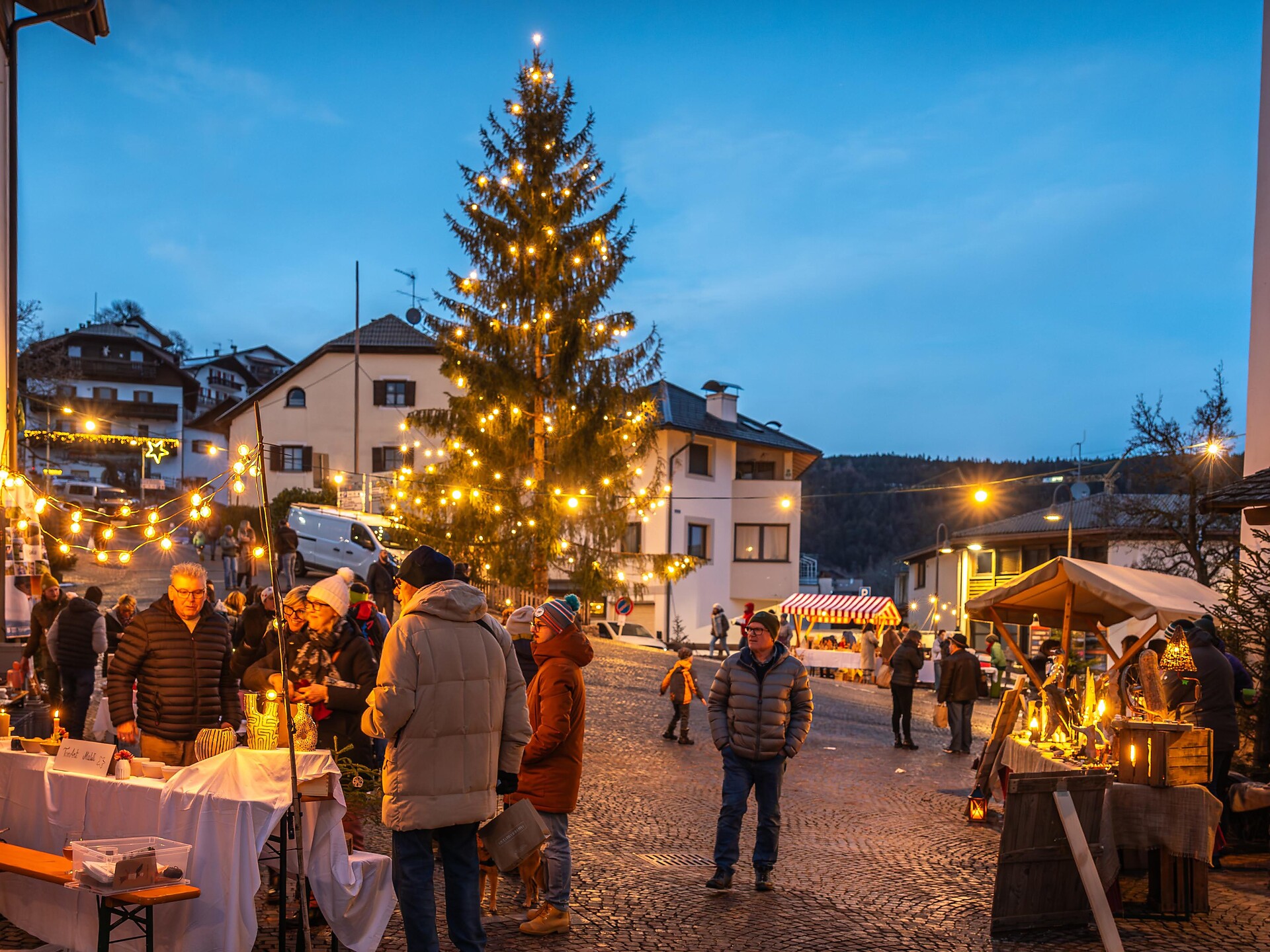 Christmas market in San Genesio/Jenesien Jenesien/San Genesio Atesino 1 suedtirol.info