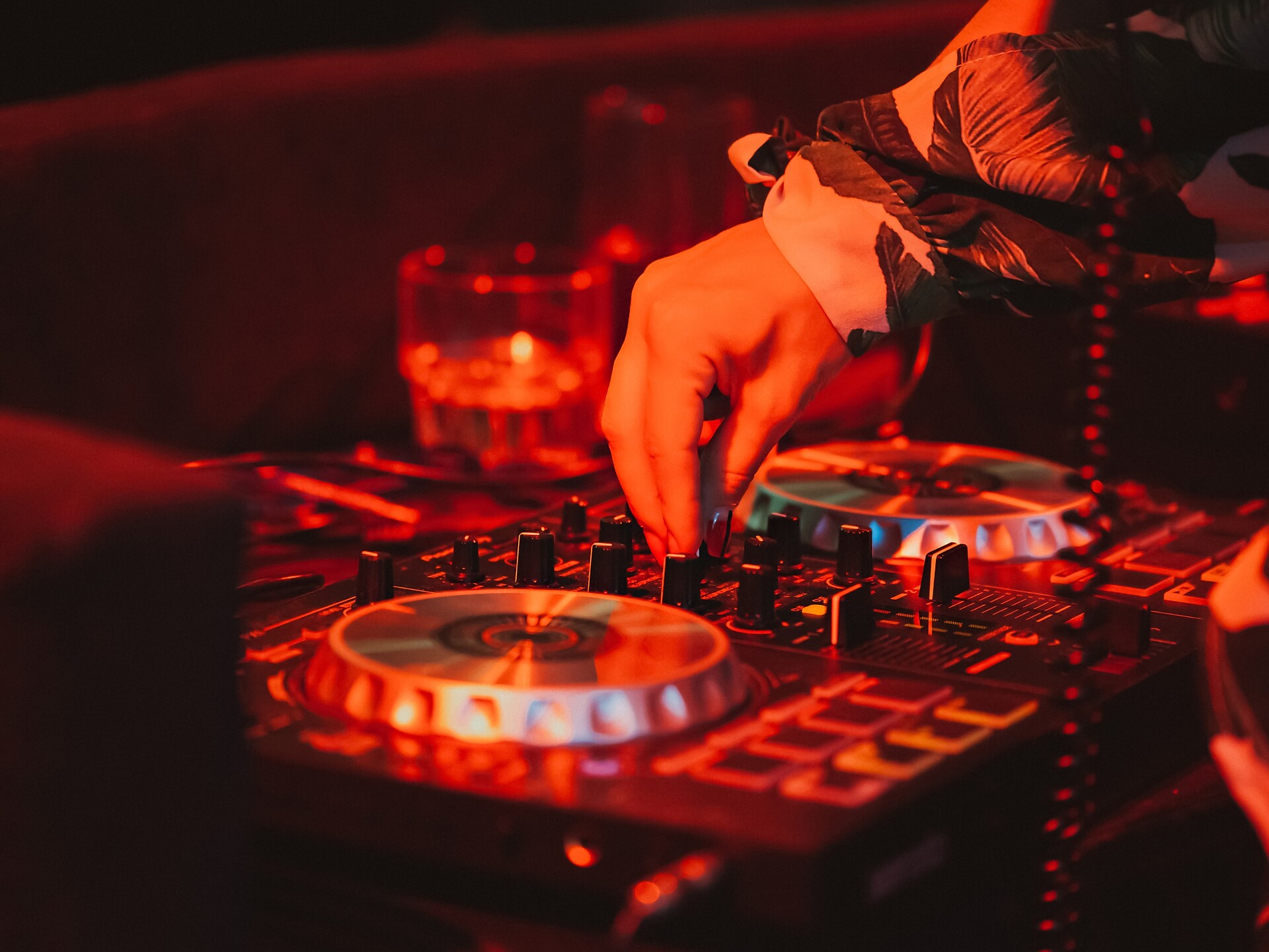 Après-ski con DJ set e musica dal vivo - Regione dolomitica Val Gardena - #1 - suedtirol.info