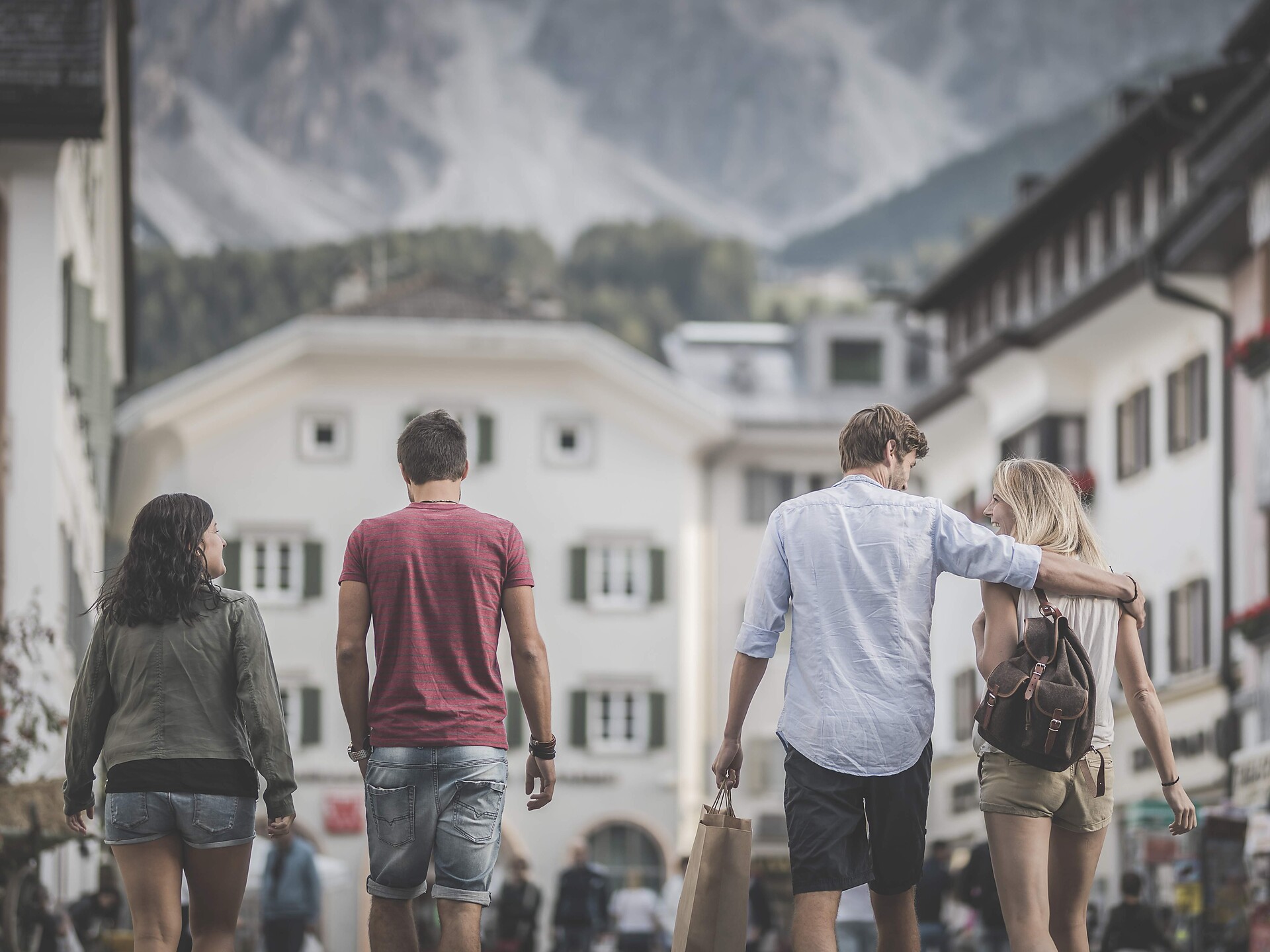 APERO SHOPPING with live music - Manuel Rainer Innichen/San Candido 2 suedtirol.info