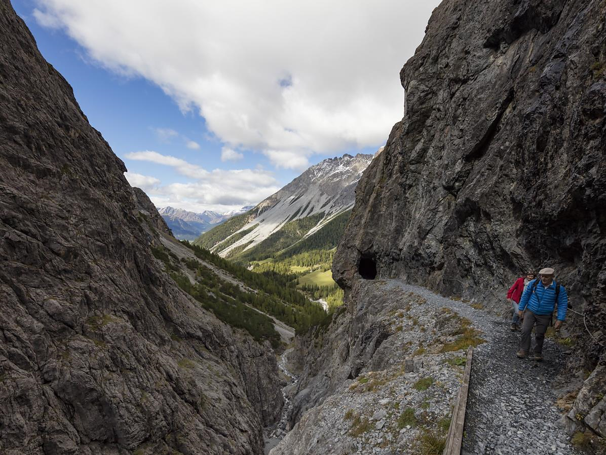 Sulle orme dei contrabbandieri – Gola Uina - Sur-En (CH) - Val Venosta - #2 - suedtirol.info