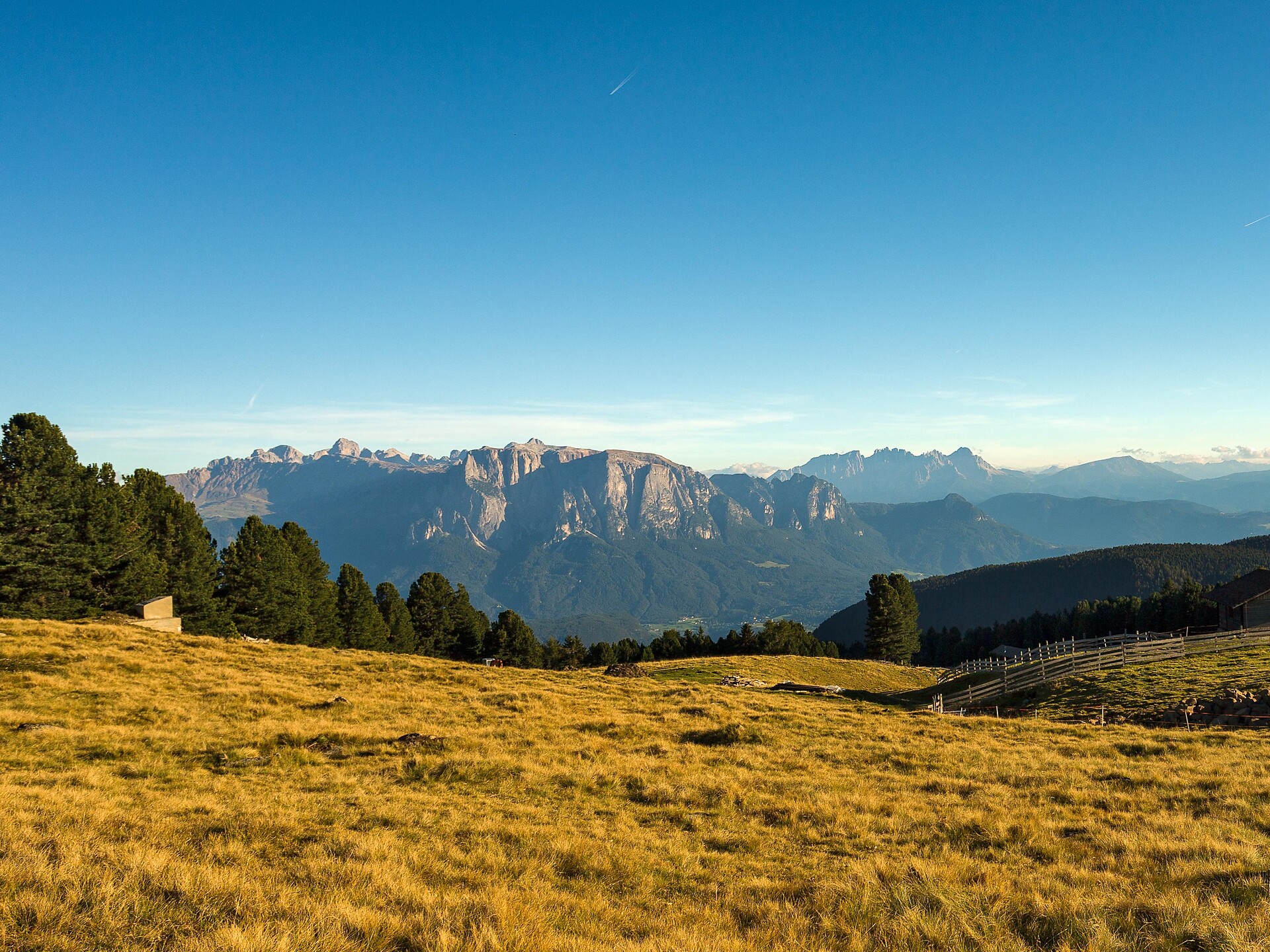 Festa alpina del coro parrocchiale di Barbiano sulla malga "Rösslwirt" - Bressanone e dintorni - #2 - suedtirol.info