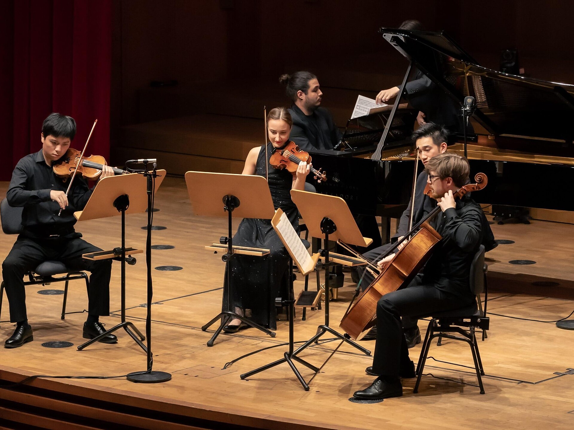 Musikalischer Advent 2025/26 - Konzert Simply Quartet + Christos Fountos - Bozen und Umgebung - #1 - suedtirol.info