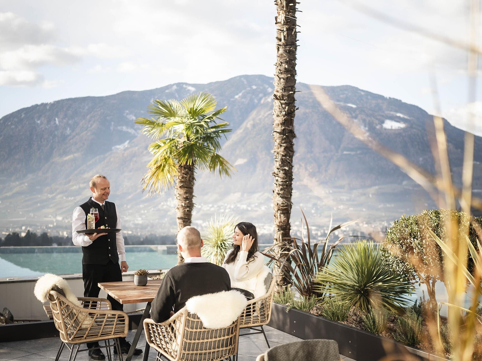 Aperitivo Lungo @ Luminis food & wine Scena 1 suedtirol.info