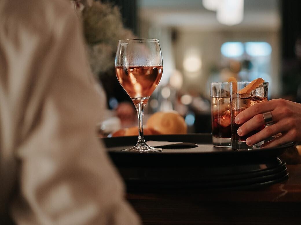Aperitif mit Sirene Magazine - Sommer am Kiosk - Bozen und Umgebung - #3 - suedtirol.info