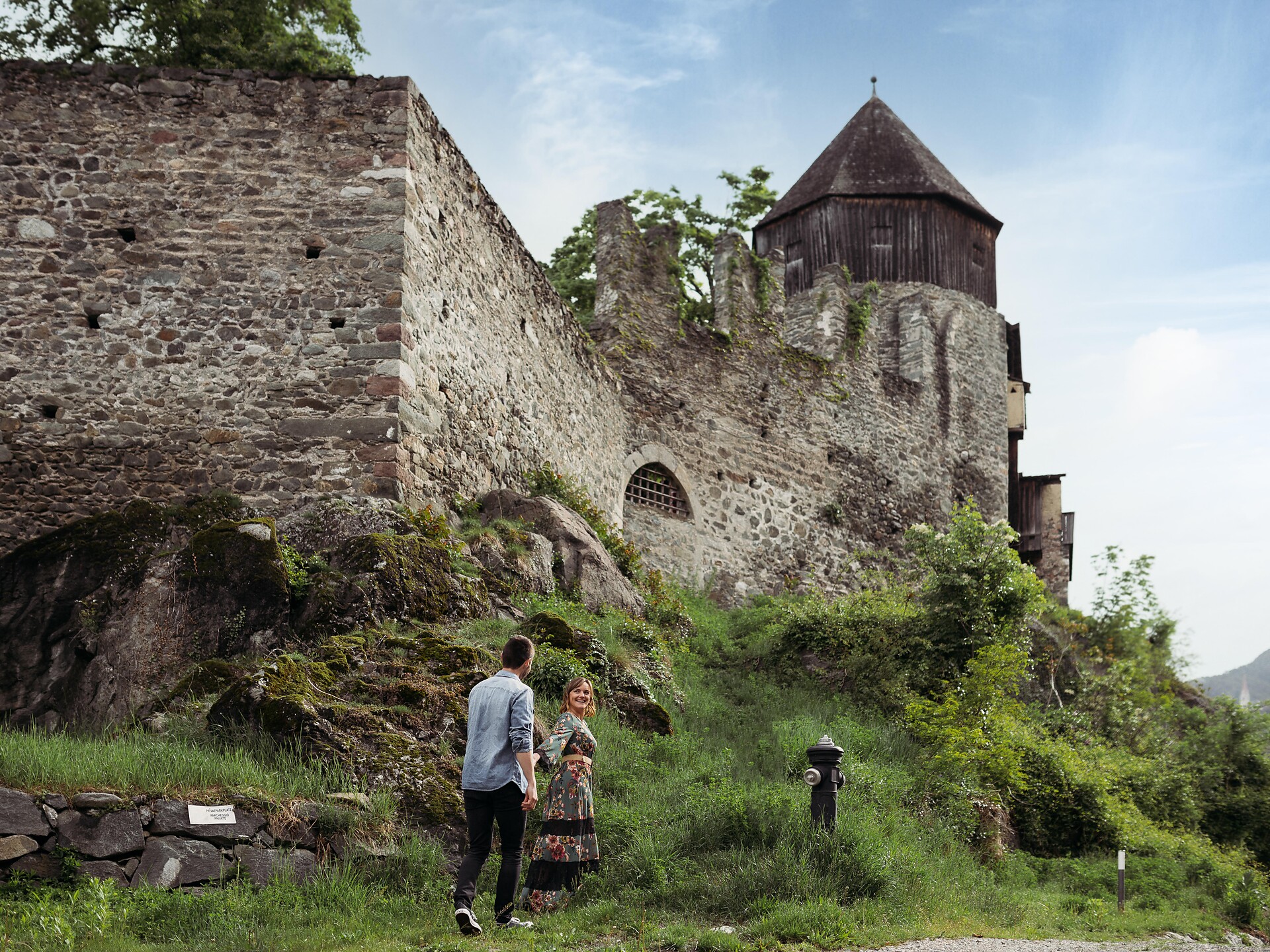 Visita del cortile del Castello Summersberg - Bressanone e dintorni - #1 - suedtirol.info