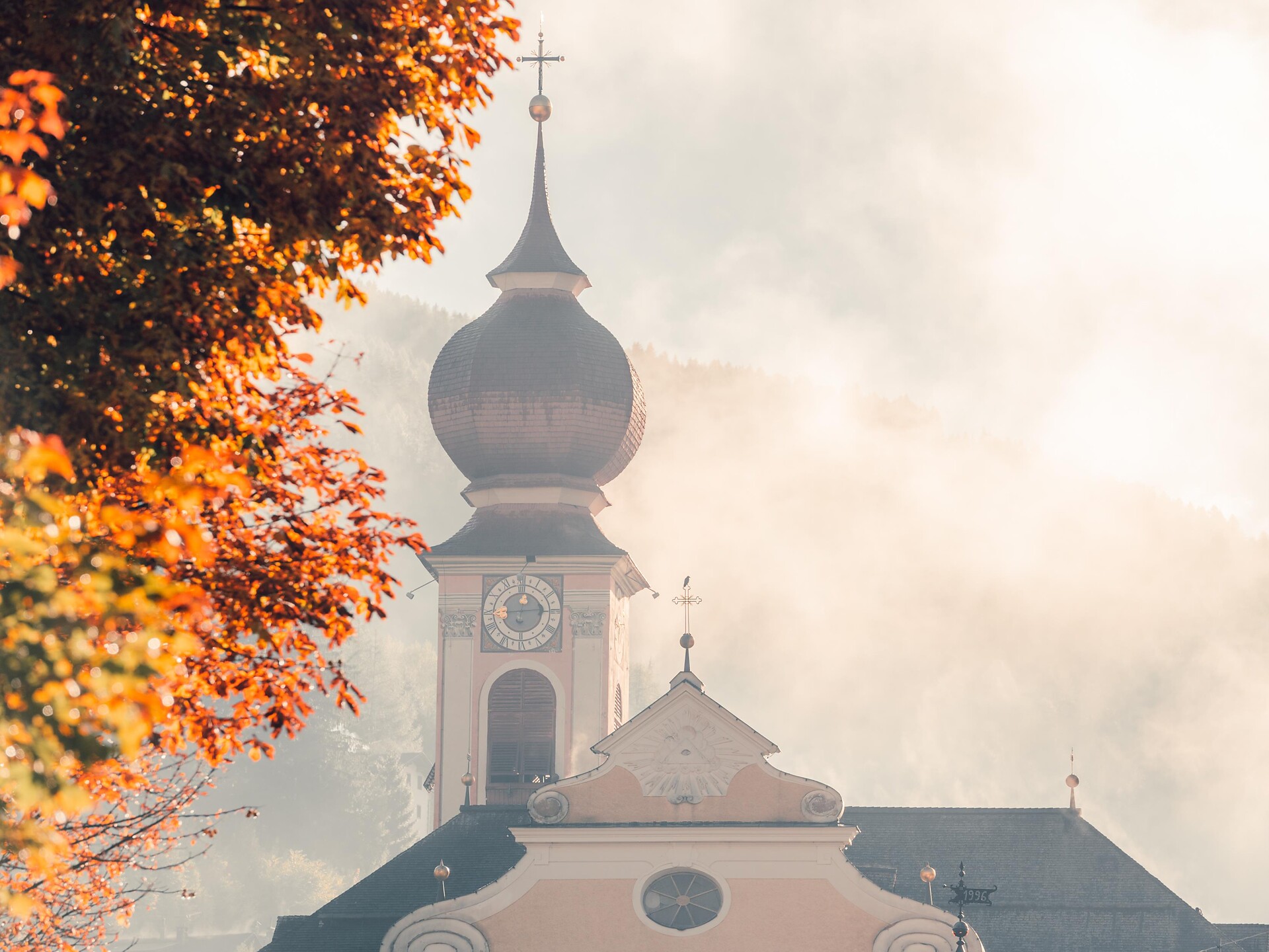 Blättermarkt "Segra Sacun" St.Ulrich 2 suedtirol.info