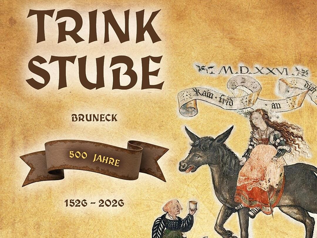 Besichtigung der "Brunecker Trinkstube" - Dolomitenregion Kronplatz - #1 - suedtirol.info
