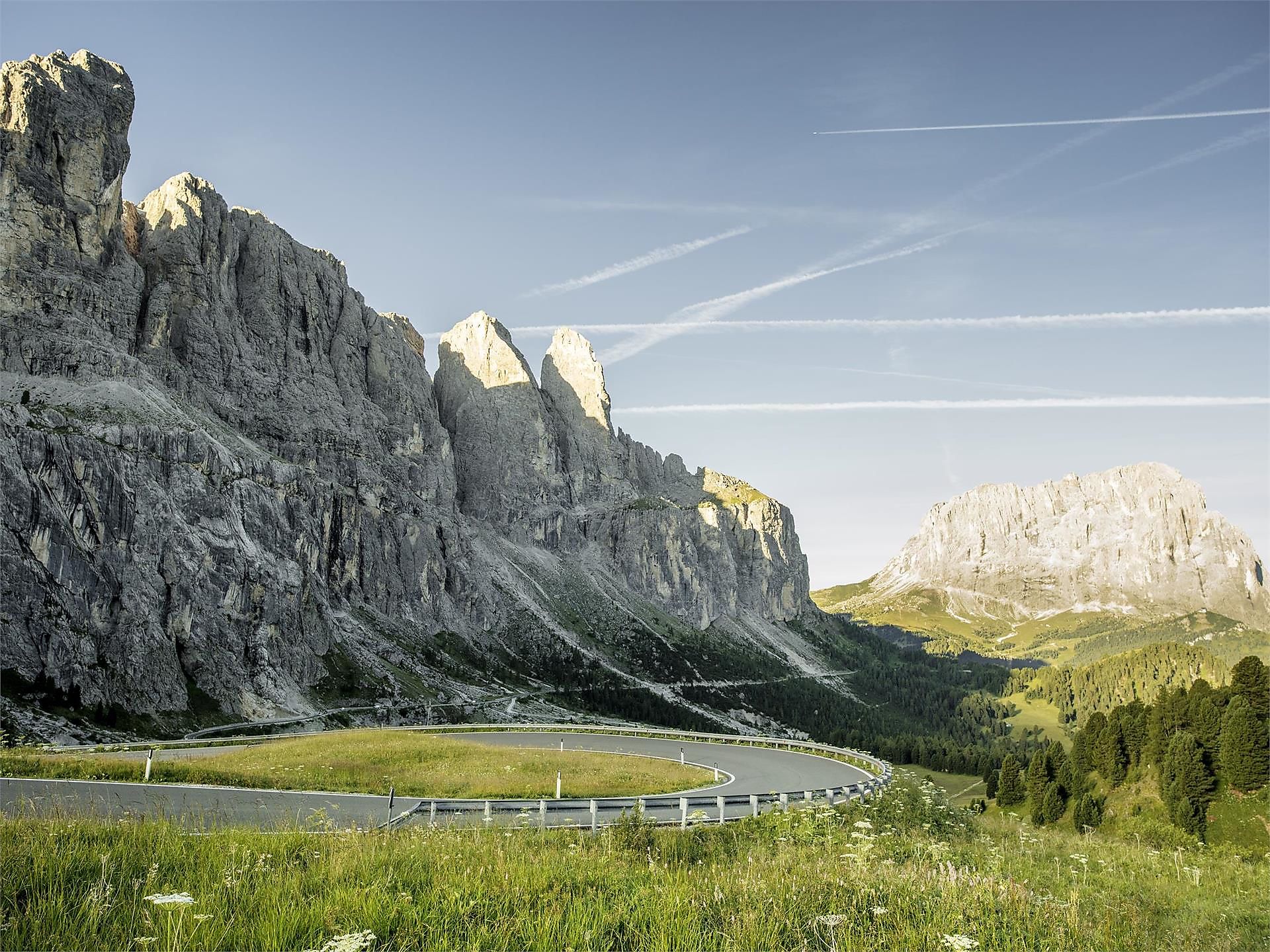 Busausflug: Mittlere Dolomiten-Rundfahrt - Meran und Umgebung - #1 - suedtirol.info