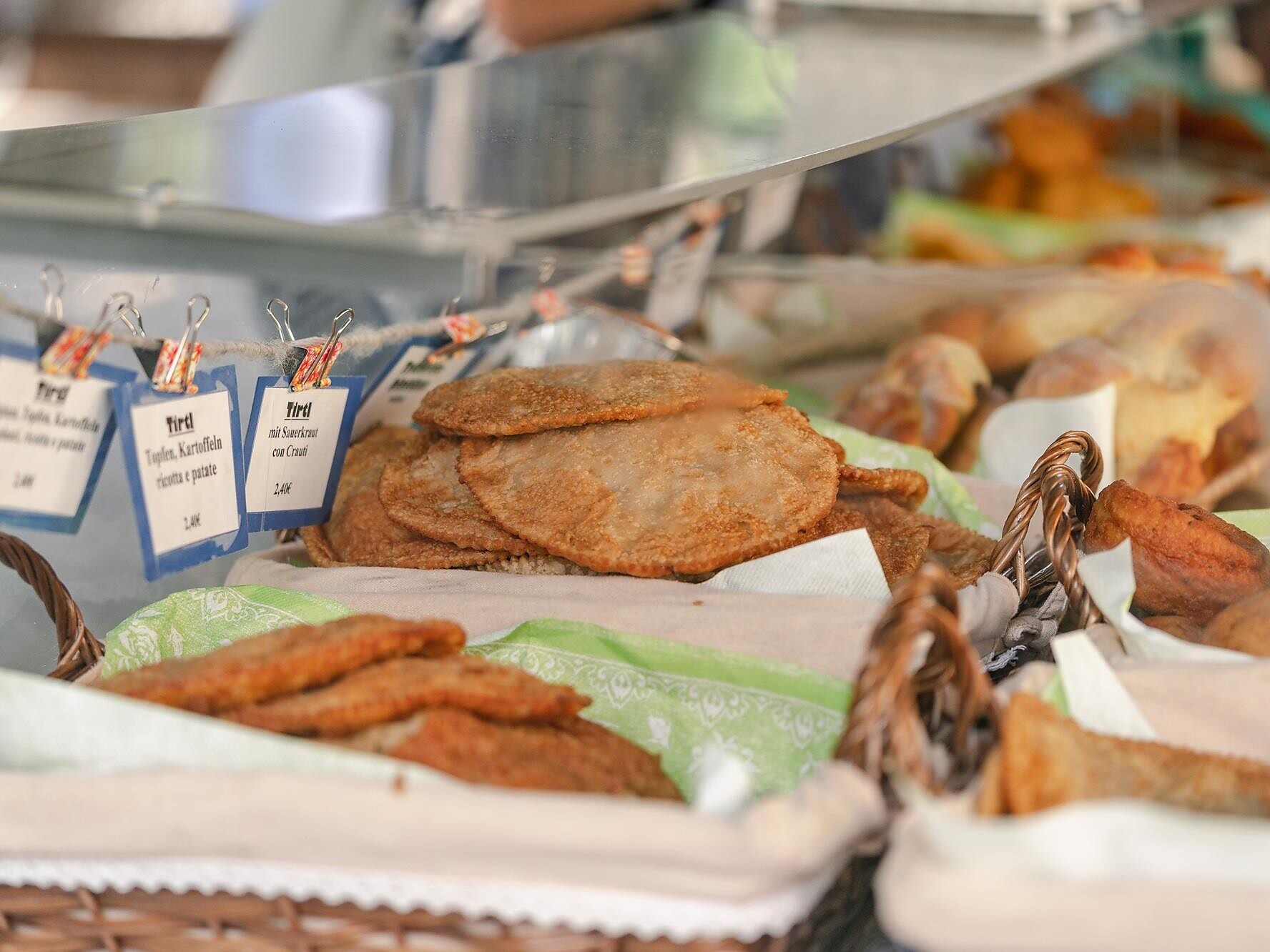 Mercato di prodotti contadini e artigianali a San Lorenzo - Regione dolomitica Plan de Corones - #1 - suedtirol.info
