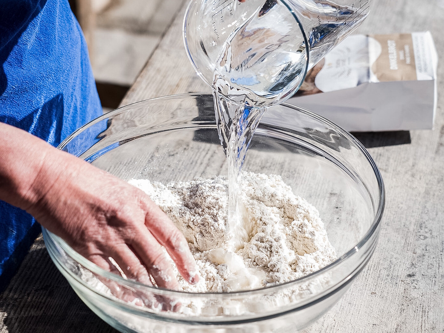 Brotbackkurs am Bauernhof – Brot wie früher in Taisten -  - #1 - suedtirol.info
