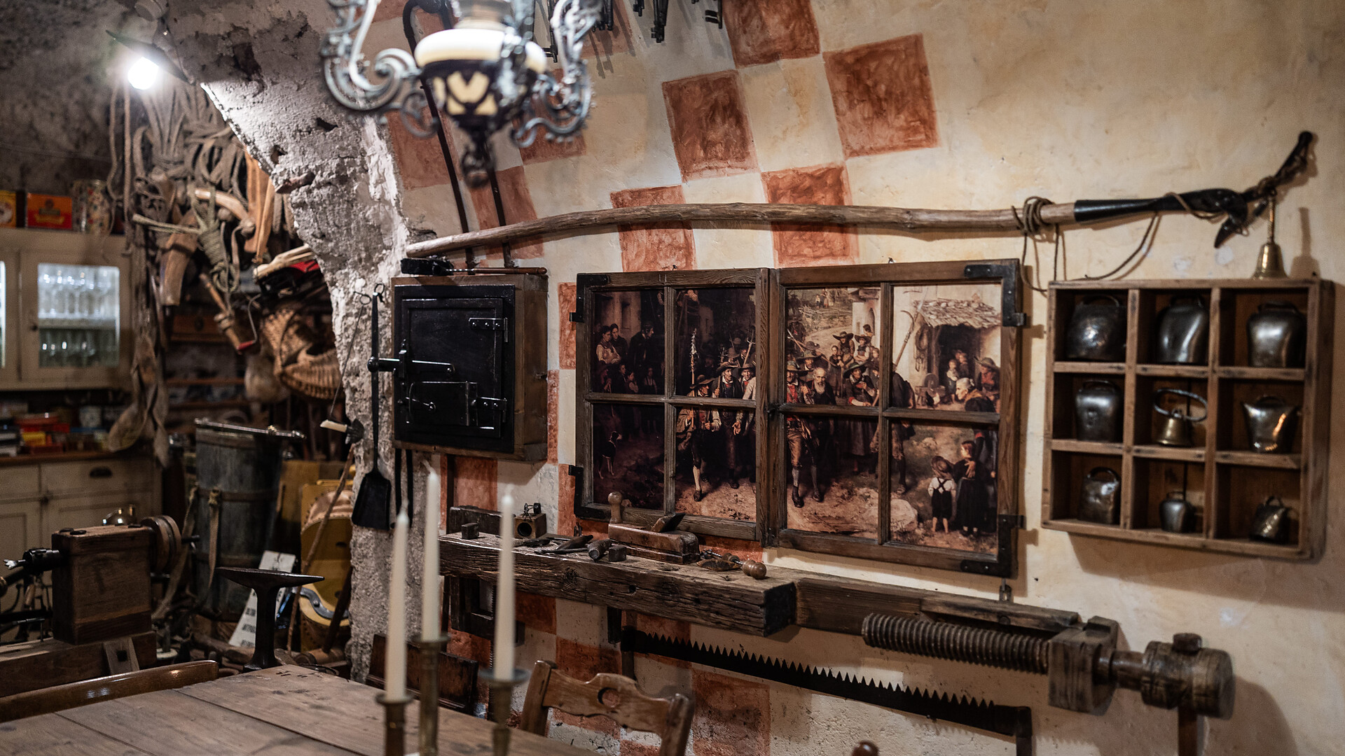 Besichtigung der Zeitwerkstätte - Salurn - Südtiroler Weinstraße - #2 - suedtirol.info