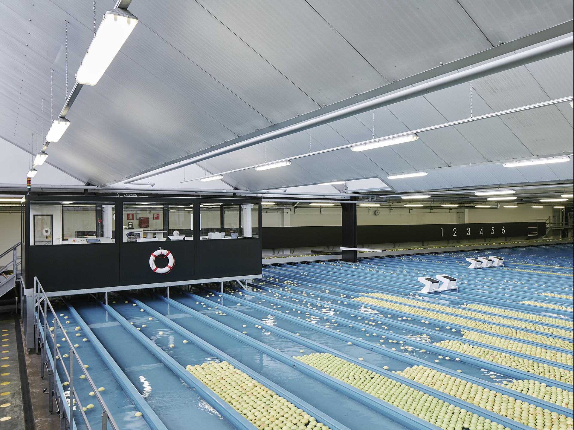 Besichtigung der Obstgenossenschaft Juval - Vinschgau - #2 - suedtirol.info