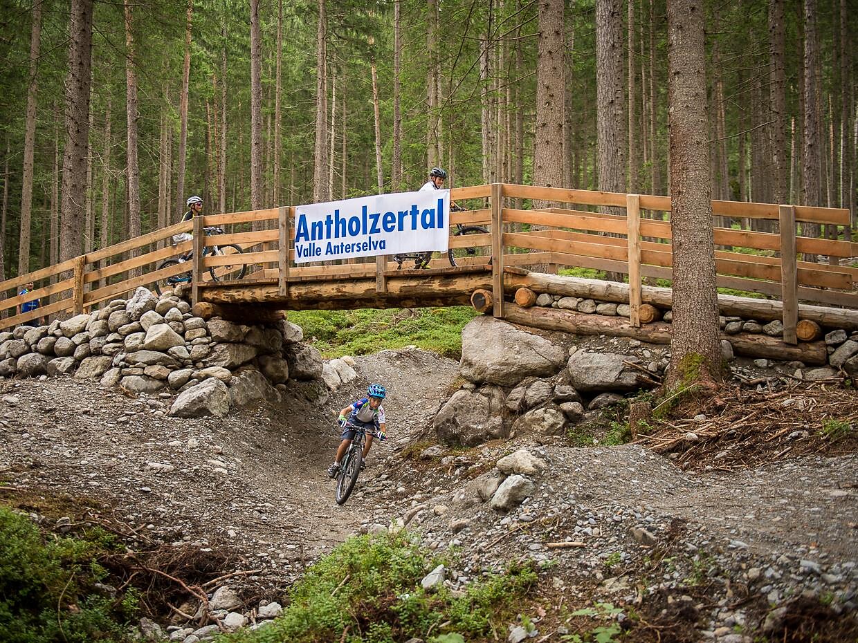MTB Kids Academy per bambini nell' area MTB Anterselva di Sotto (6-12 anni) - Regione dolomitica Plan de Corones - #3 - suedtirol.info
