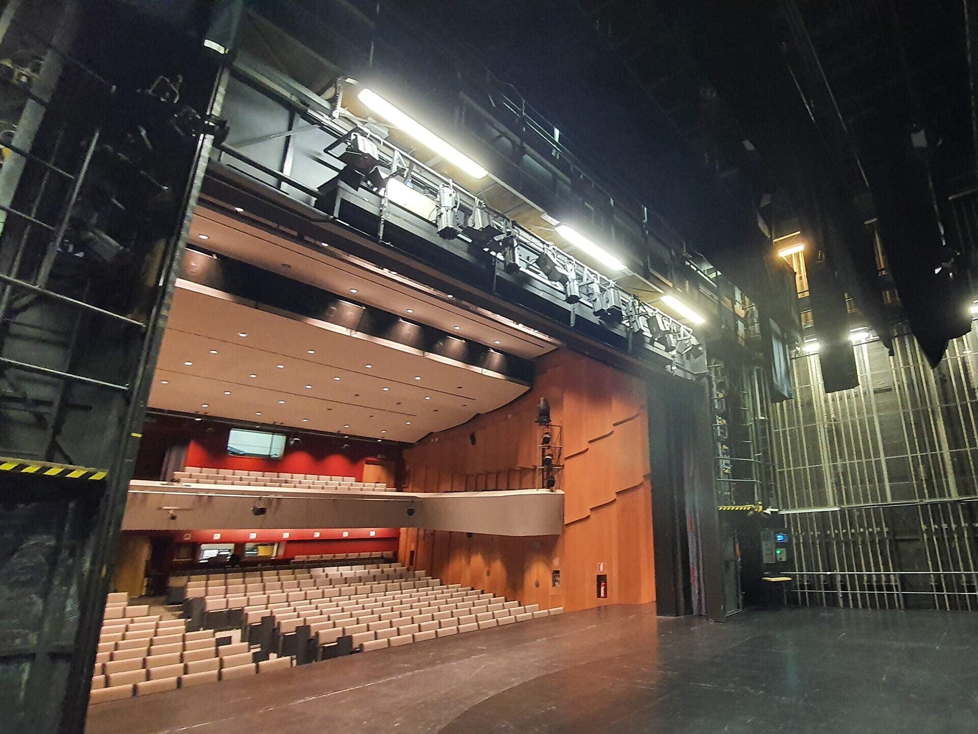 Bertolt Brecht: „Die Dreigroschenoper“ Bolzano 3 suedtirol.info