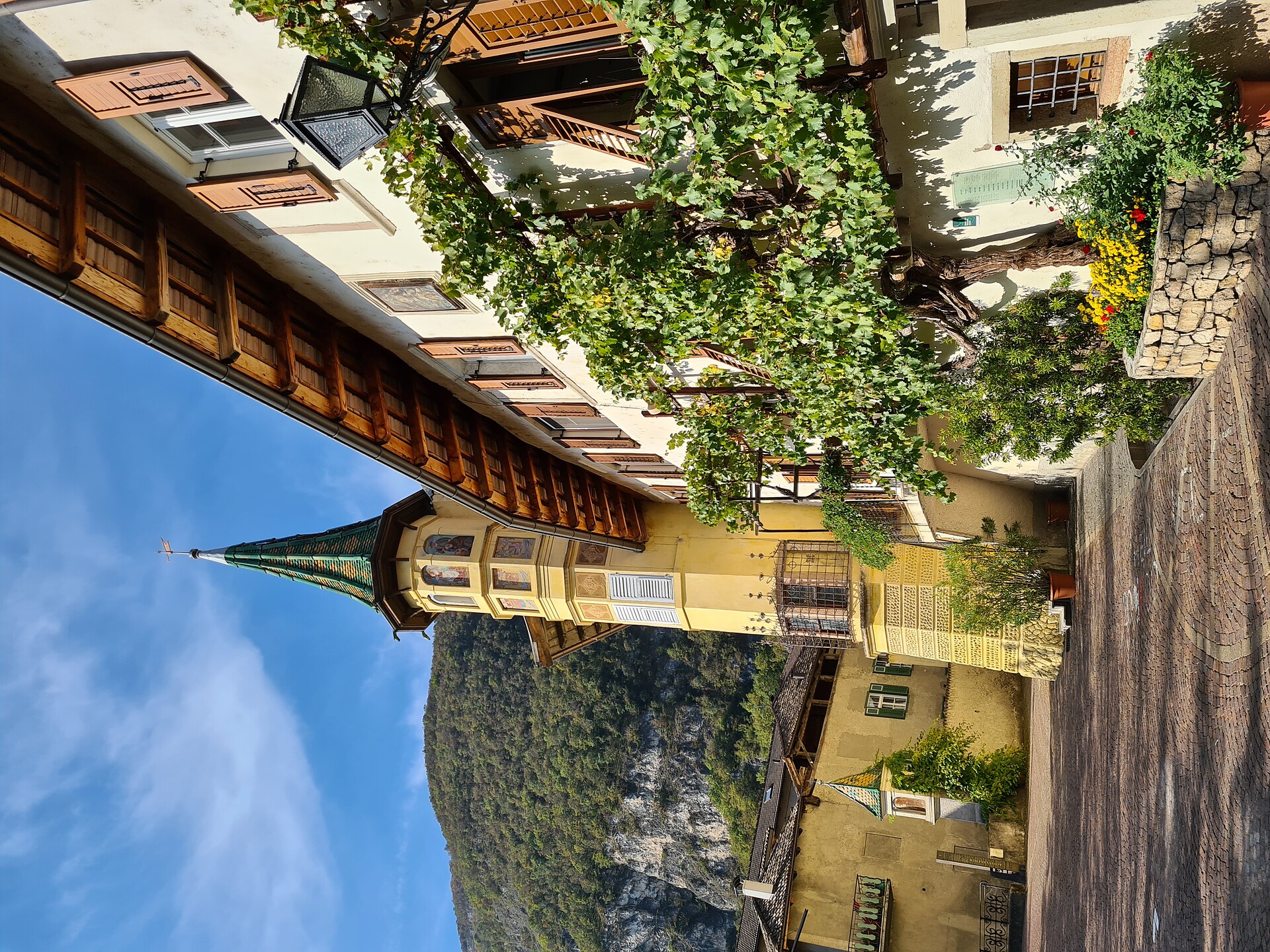 Bio Weingut Sanin - Erkunde den Dorfkern von Margreid und deren Weingüter - Südtiroler Weinstraße - #1 - suedtirol.info
