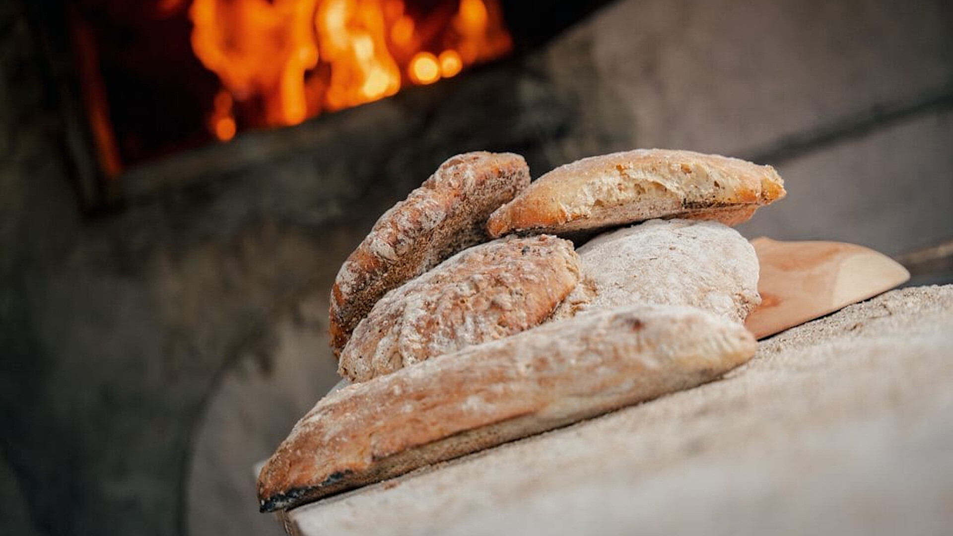 Corso di panificazione – il pane come una volta a Tesido -  - #1 - suedtirol.info