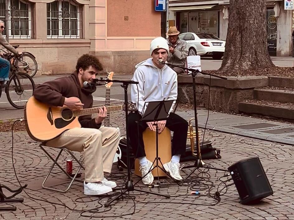 Chill Out Session - Live Musik mit Peter & Felix im Hotel Central - Dolomitenregion Eggental - #1 - suedtirol.info