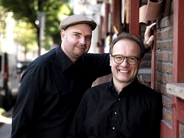 Carambolage - René Sydow & Christian Miedreich: „Männer von Welt“ - Bozen und Umgebung - #1 - suedtirol.info