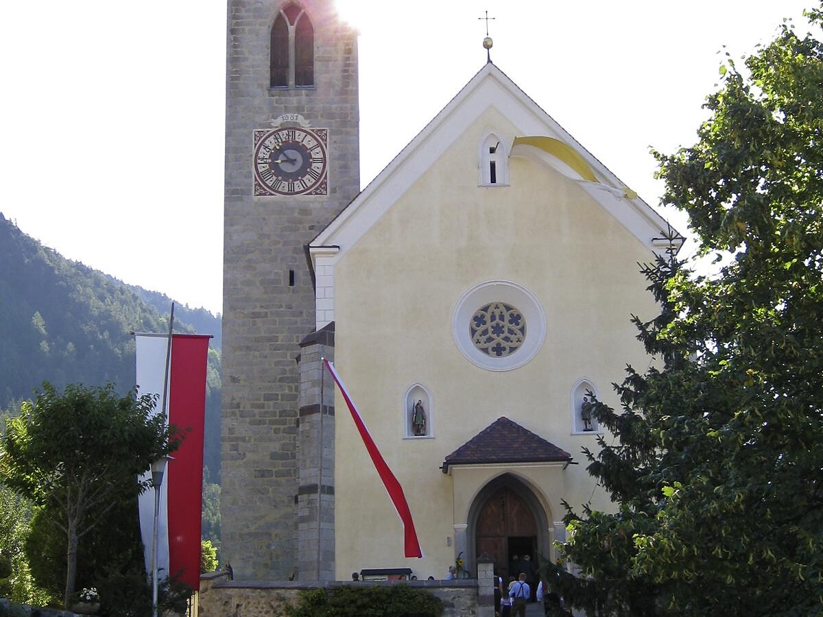 Christkönigsfest-Cäciliensonntag in Teis Villnöss 3 suedtirol.info