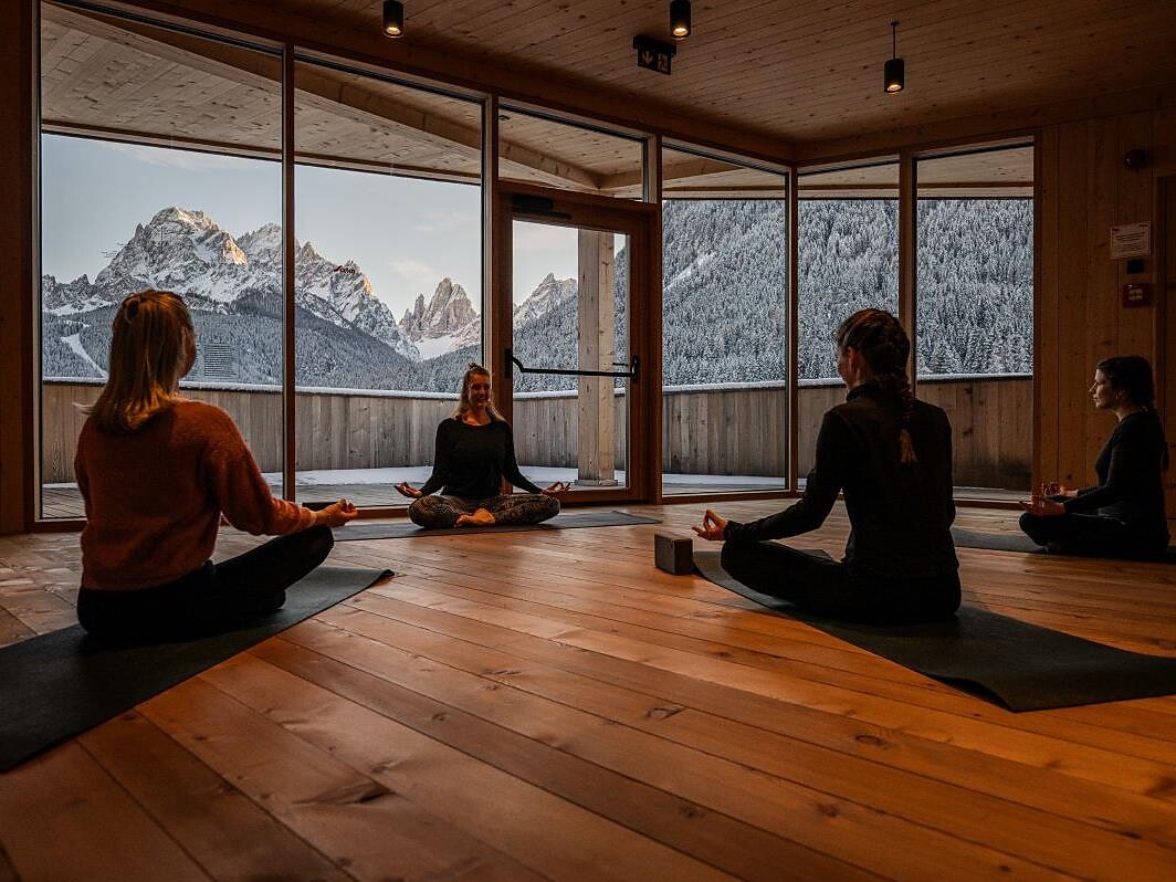 CALMING MOUNTAINYOGA - Regione dolomitica 3 Cime - #2 - suedtirol.info