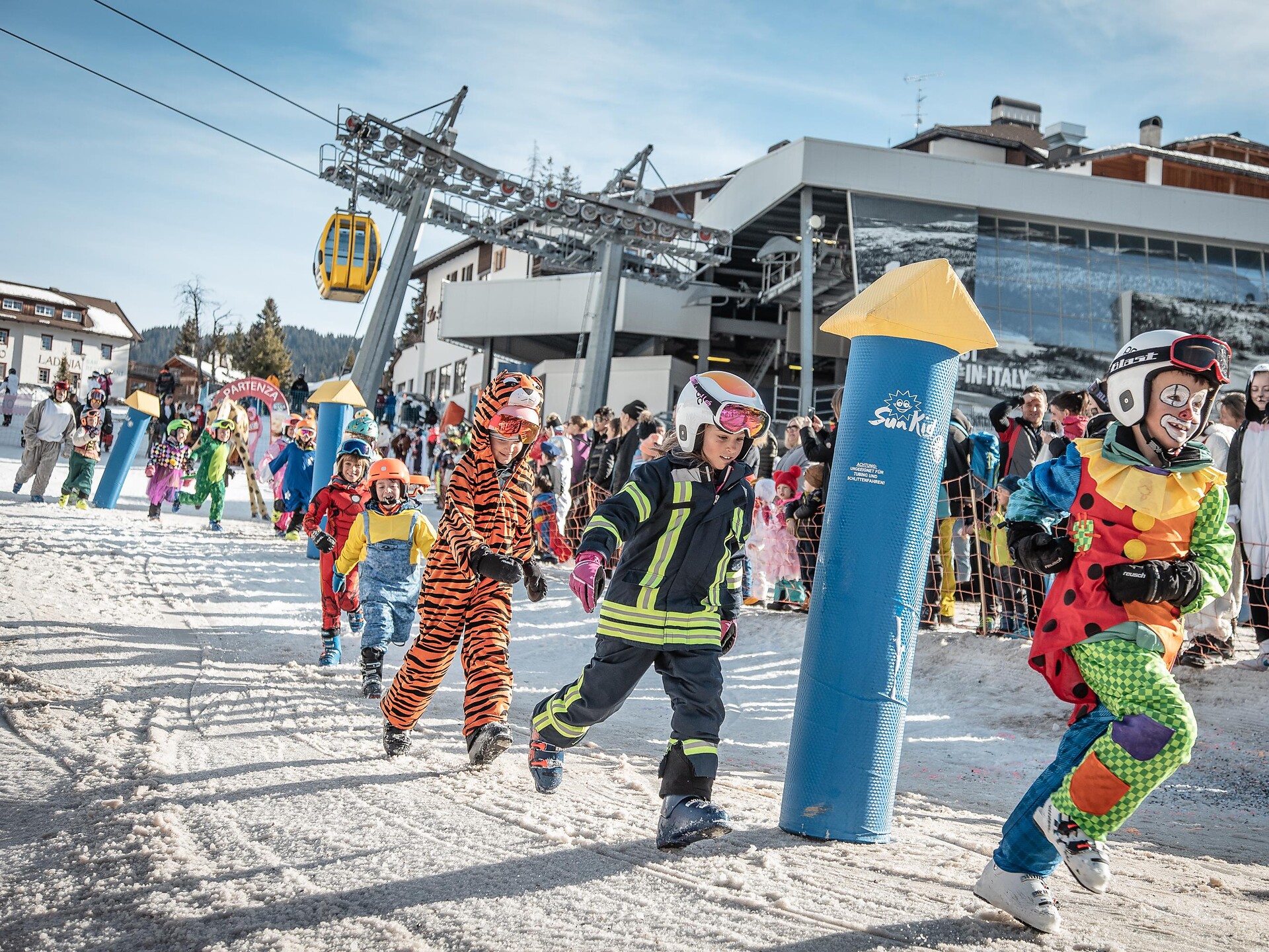 Carnescé - Fasching in Corvara - Dolomitenregion Alta Badia - #1 - suedtirol.info