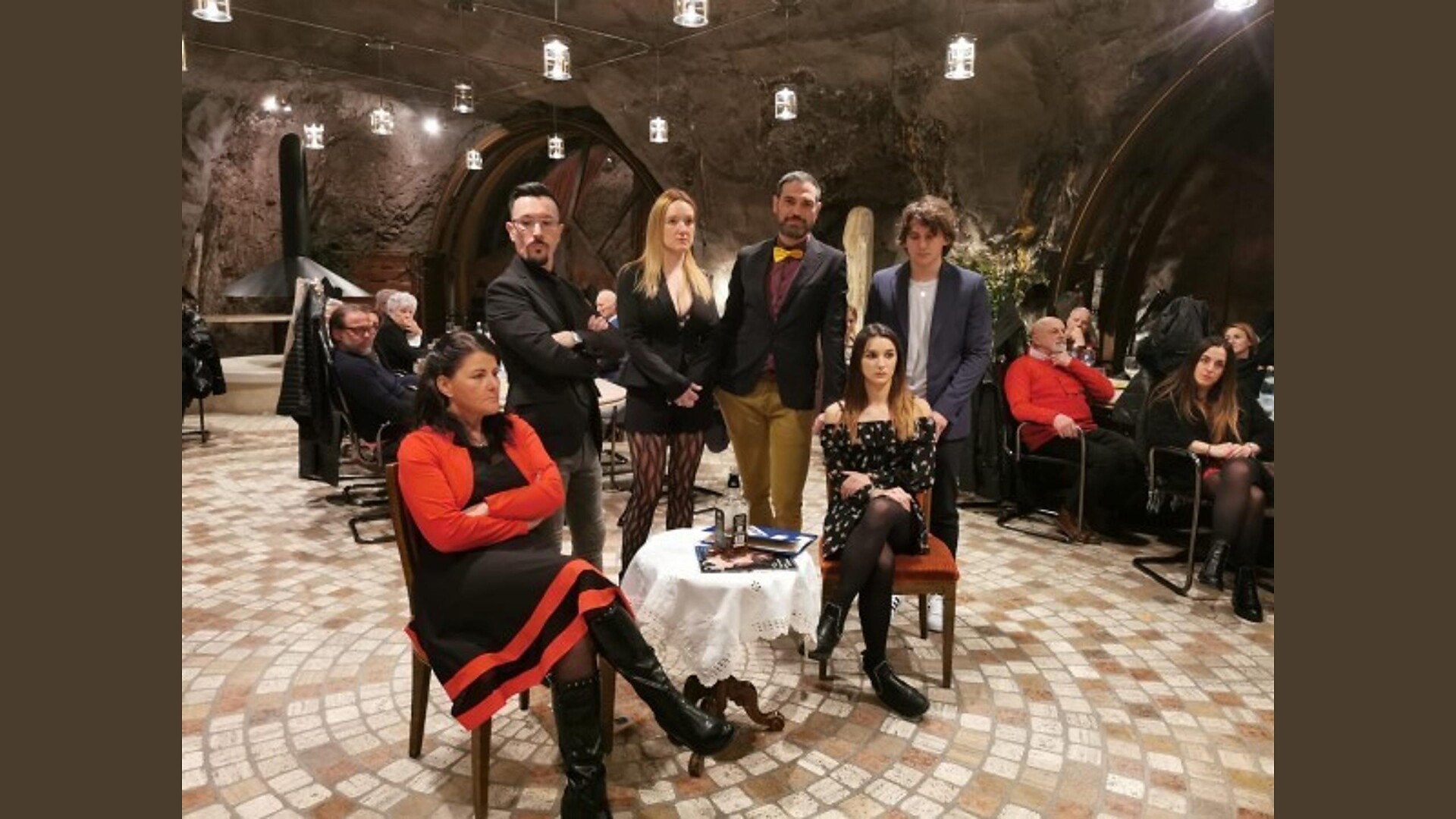 Cena con delitto - morte in villa - Bolzano e dintorni - #1 - suedtirol.info