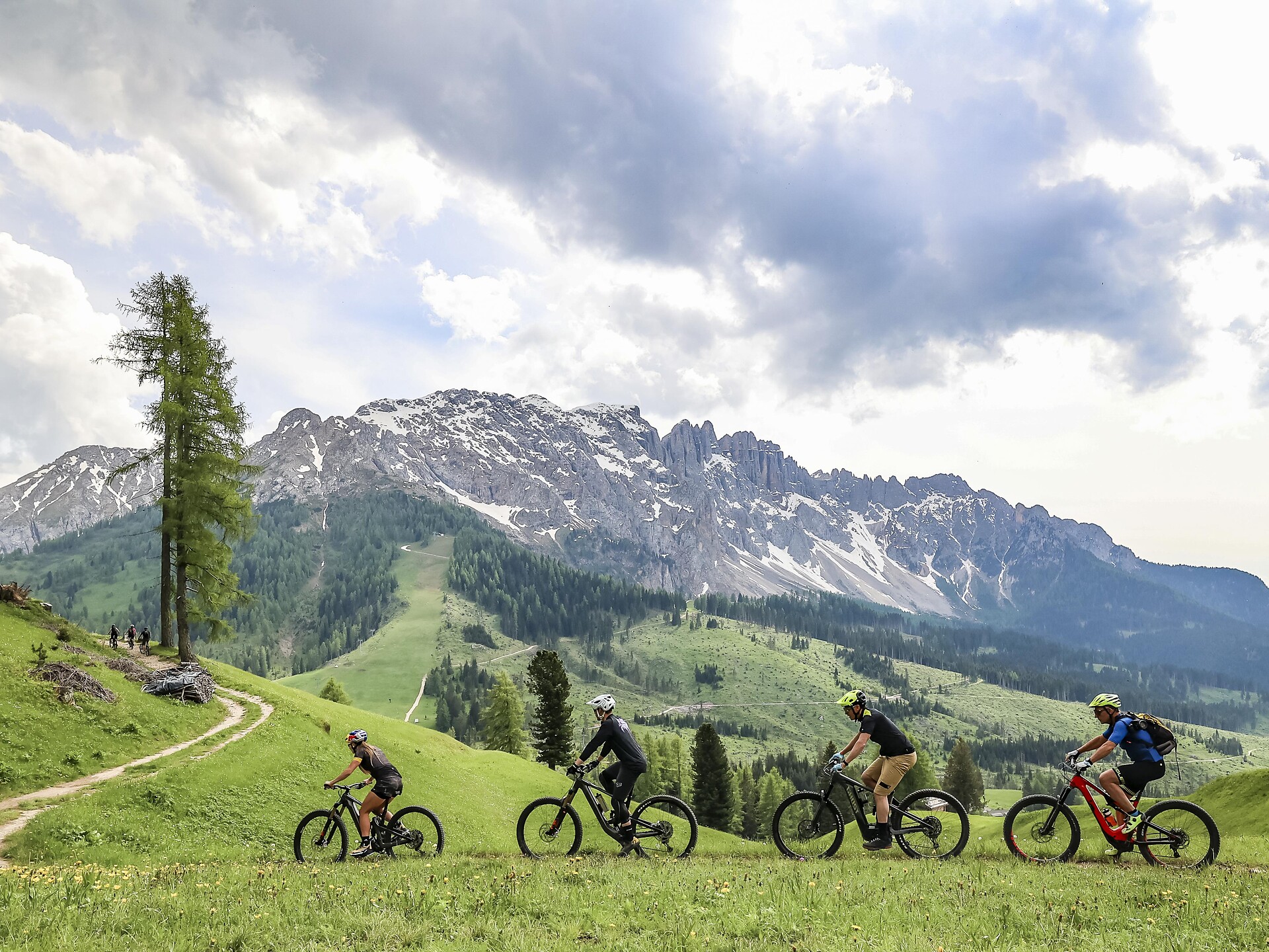 Carezza bikeschool for adults - Latemar Ronda by E-MTB - Dolomites Region Seiser Alm - #1 - suedtirol.info