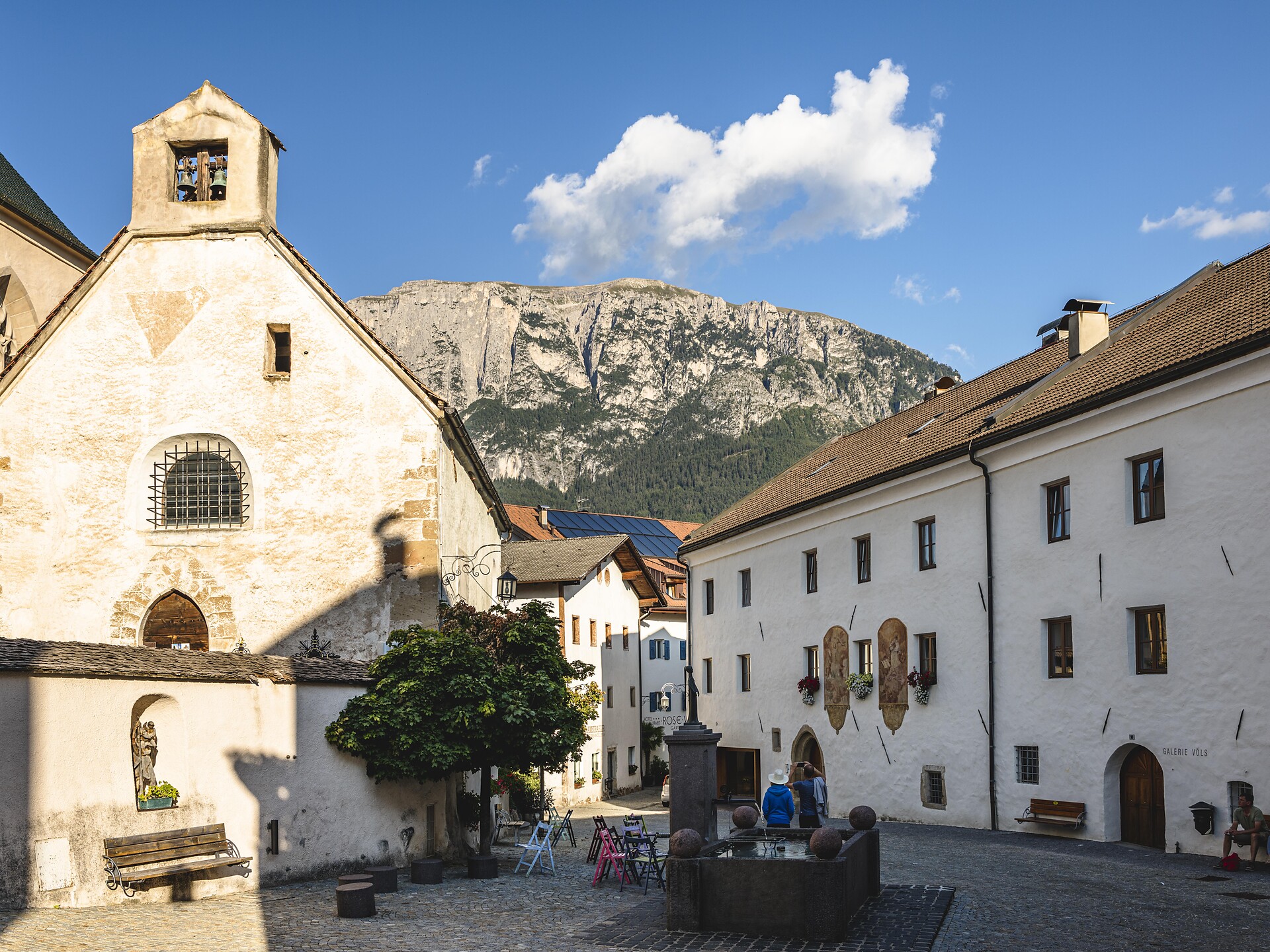 Centro del paese: Mercato settimanale Fiè allo Sciliar 1 suedtirol.info
