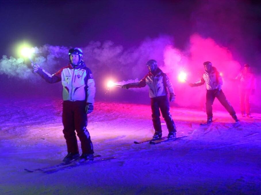 Defilada cun i chentli - End of the year's torchlight descent - Dolomites Region Alta Badia - #2 - suedtirol.info