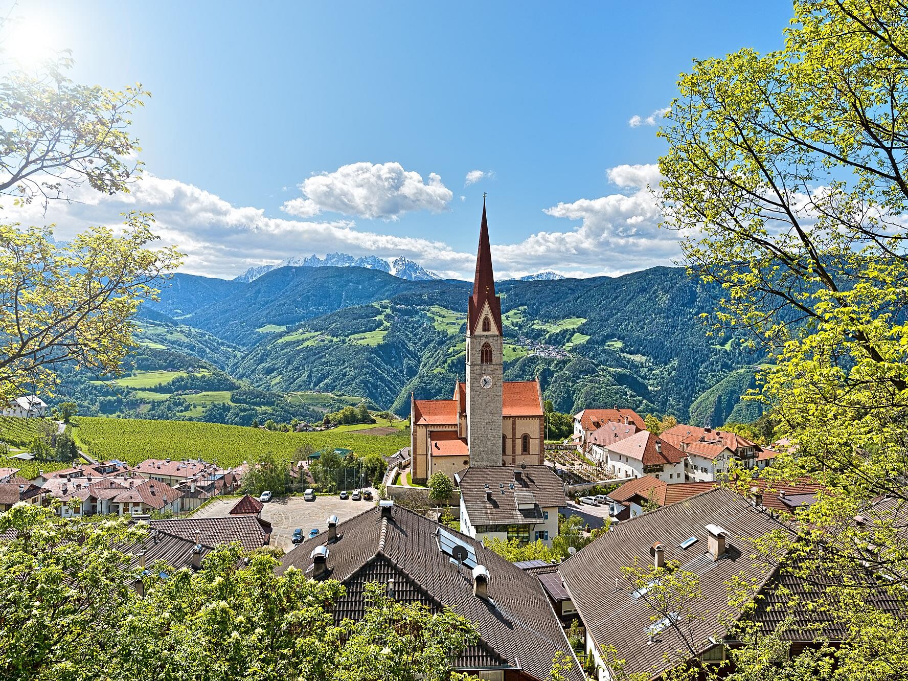 Aufblühen am Sonnenplateau - die Kraft der Natur, die Kraft des Wassers Ritten 3 suedtirol.info