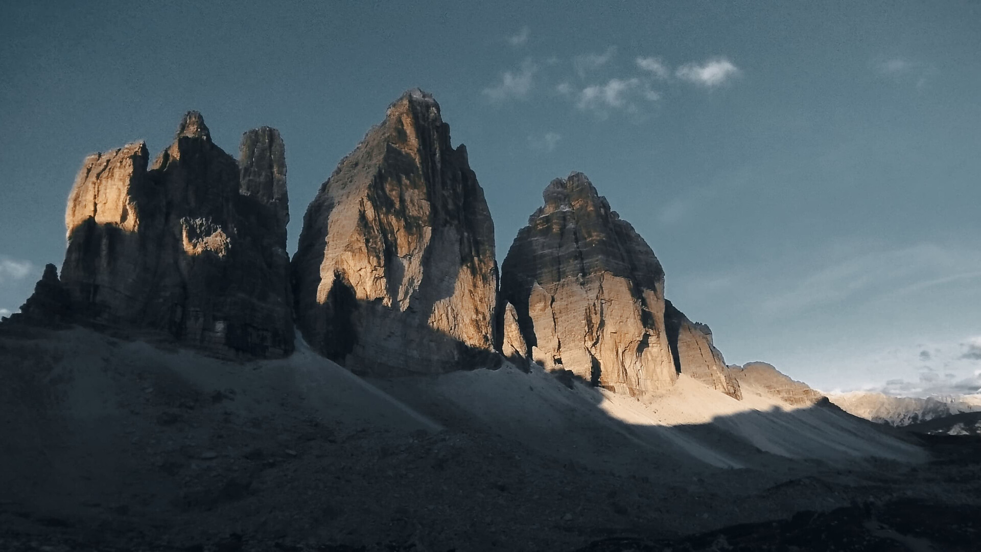 Three Peaks – the most beautiful sunrise in the Dolomites -  - #3 - suedtirol.info