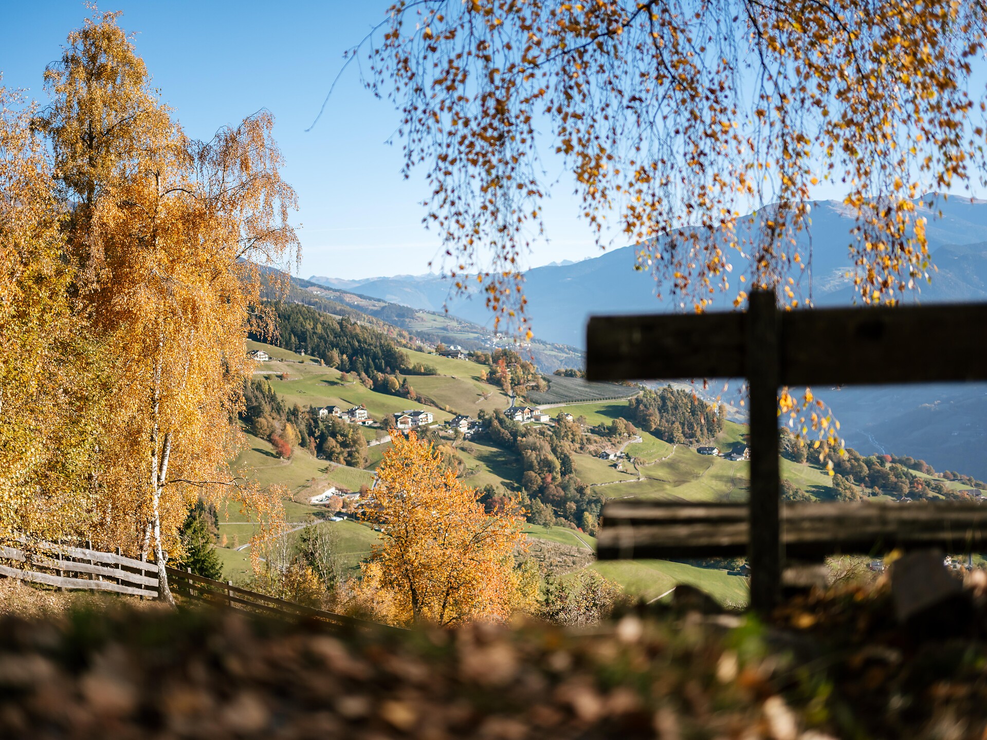 Der Kultur auf der Spur: Geführte Wanderung nach Dreikirchen und Umgebung Barbian 2 suedtirol.info