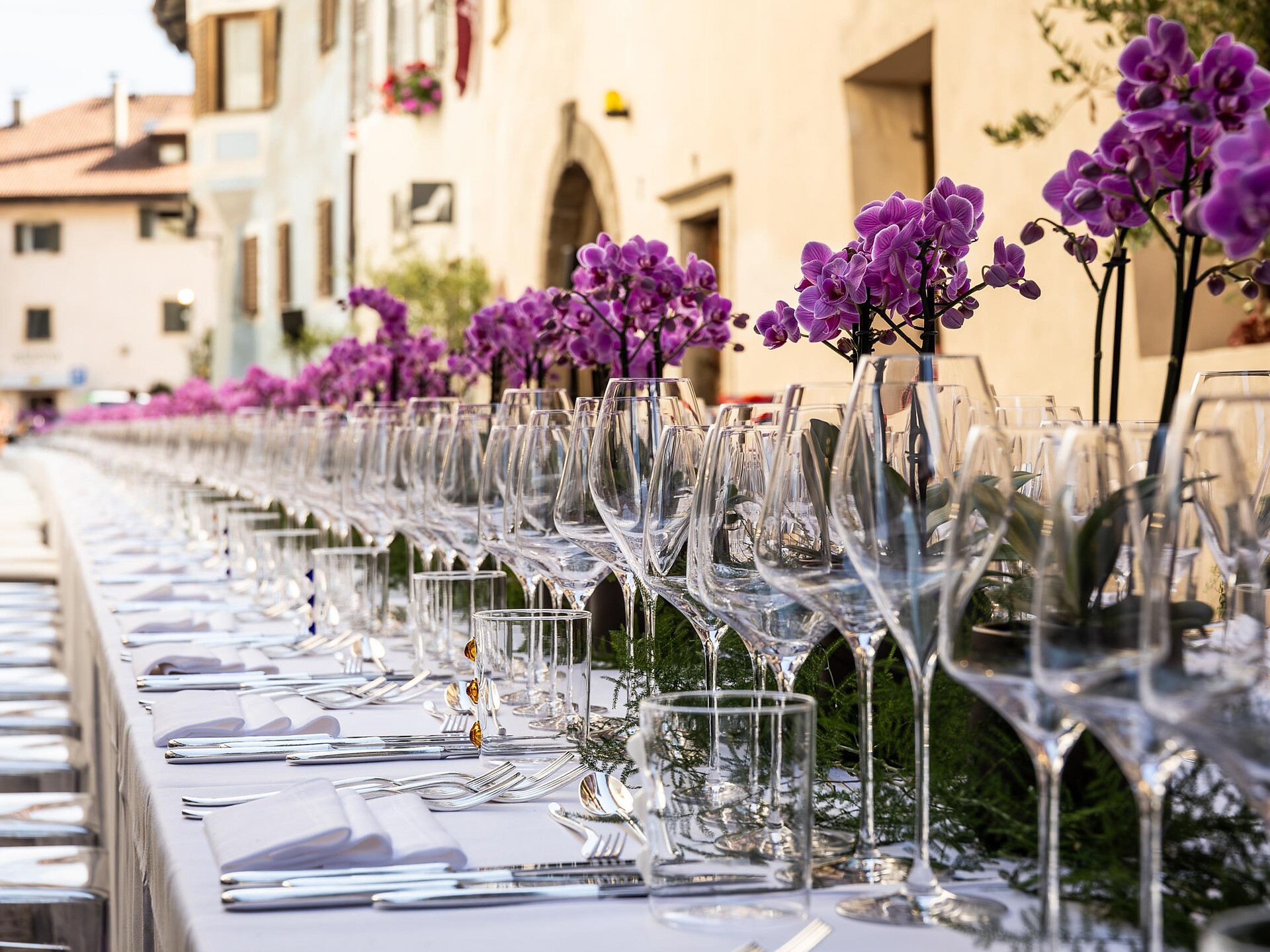 La Tavolata Enogastronomica | Settimane Enoculturali - Strada del Vino - #2 - suedtirol.info