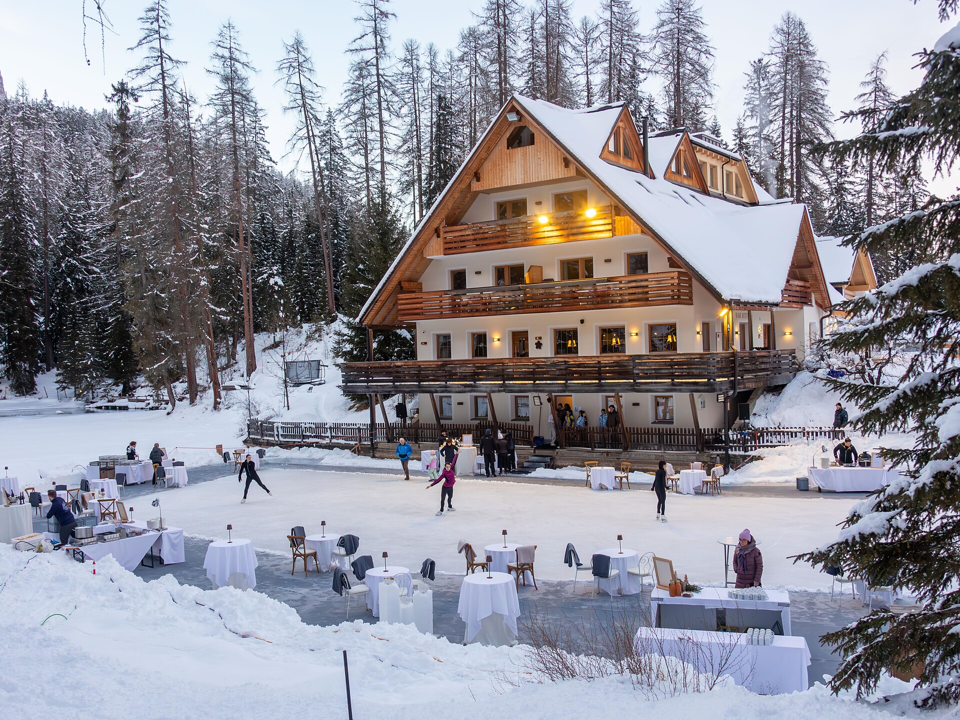 Ostí sön dlacia - Delights on ice - Dolomites Region Alta Badia - #3 - suedtirol.info