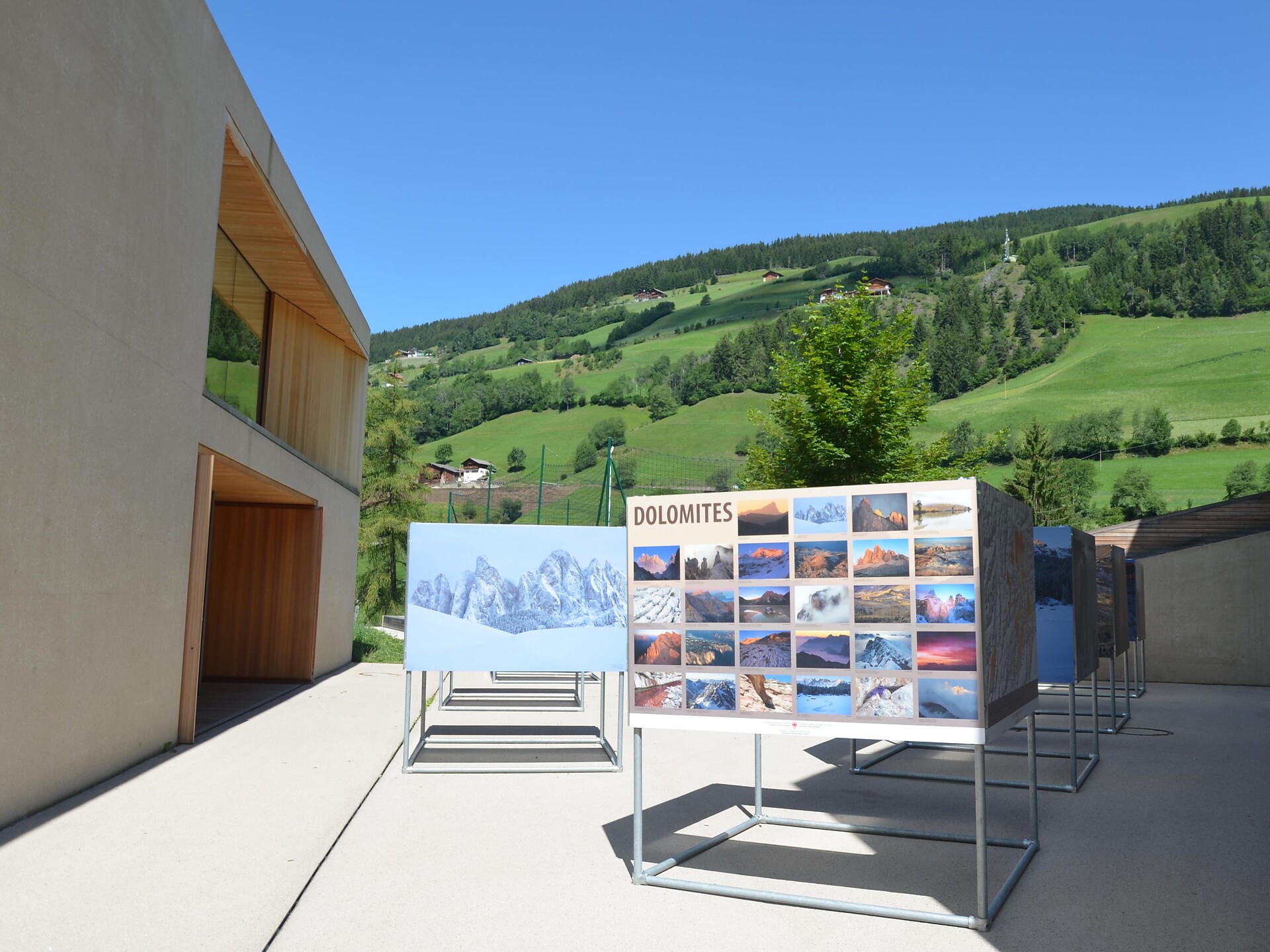 Dolomiten Welterbe UNESCO | Freilicht-Fotoausstellung - Dolomitenregion Villnösstal - #2 - suedtirol.info