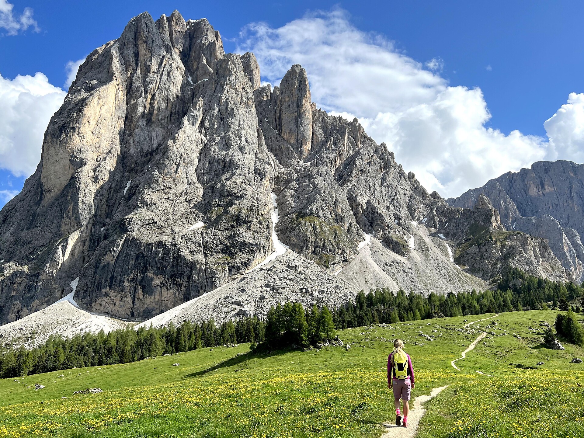 Solar Eclipse Experience on Mont Sëura with Aperitif - Dolomites Region Val Gardena - #3 - suedtirol.info