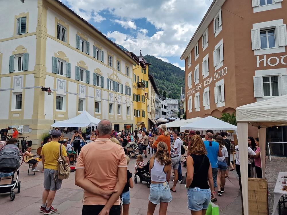 Mercato e Evento di "SelberGMOCHT" Silandro 1 suedtirol.info