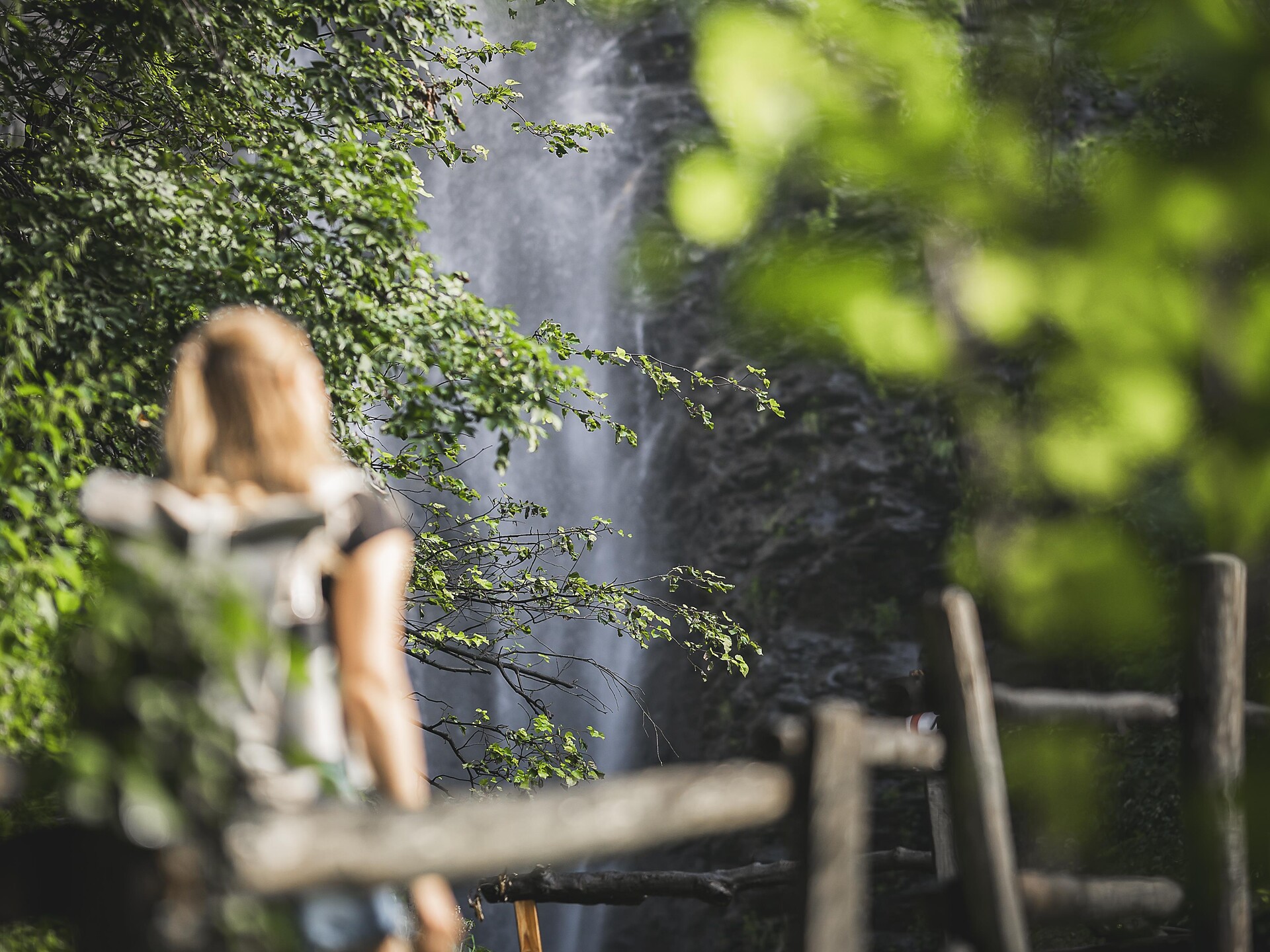 Experience the waterfalls guided visit at the farm "Kräuterhof Kreil" of Barbian Barbian/Barbiano 1 suedtirol.info