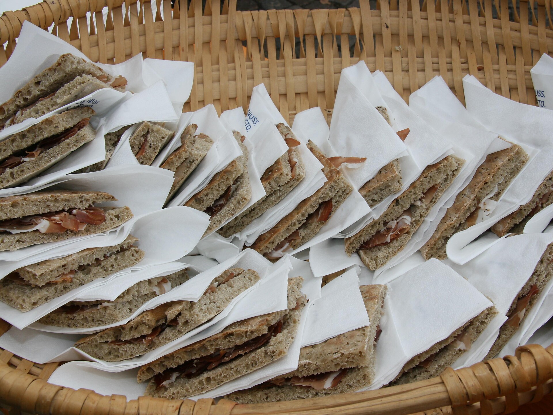 Harvest thanksgiving in Jenesien/San Genesio - Bolzano/Bozen and environs - #2 - suedtirol.info