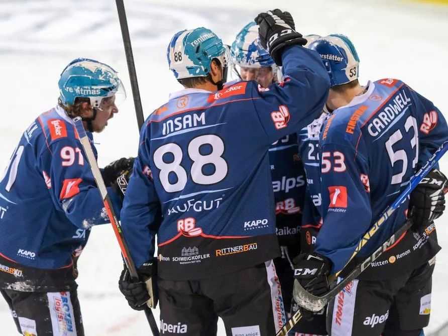 Ice Hockey match: Rittner Buam SkyAlps - Red Bull Hockey Juniors Ritten/Renon 2 suedtirol.info