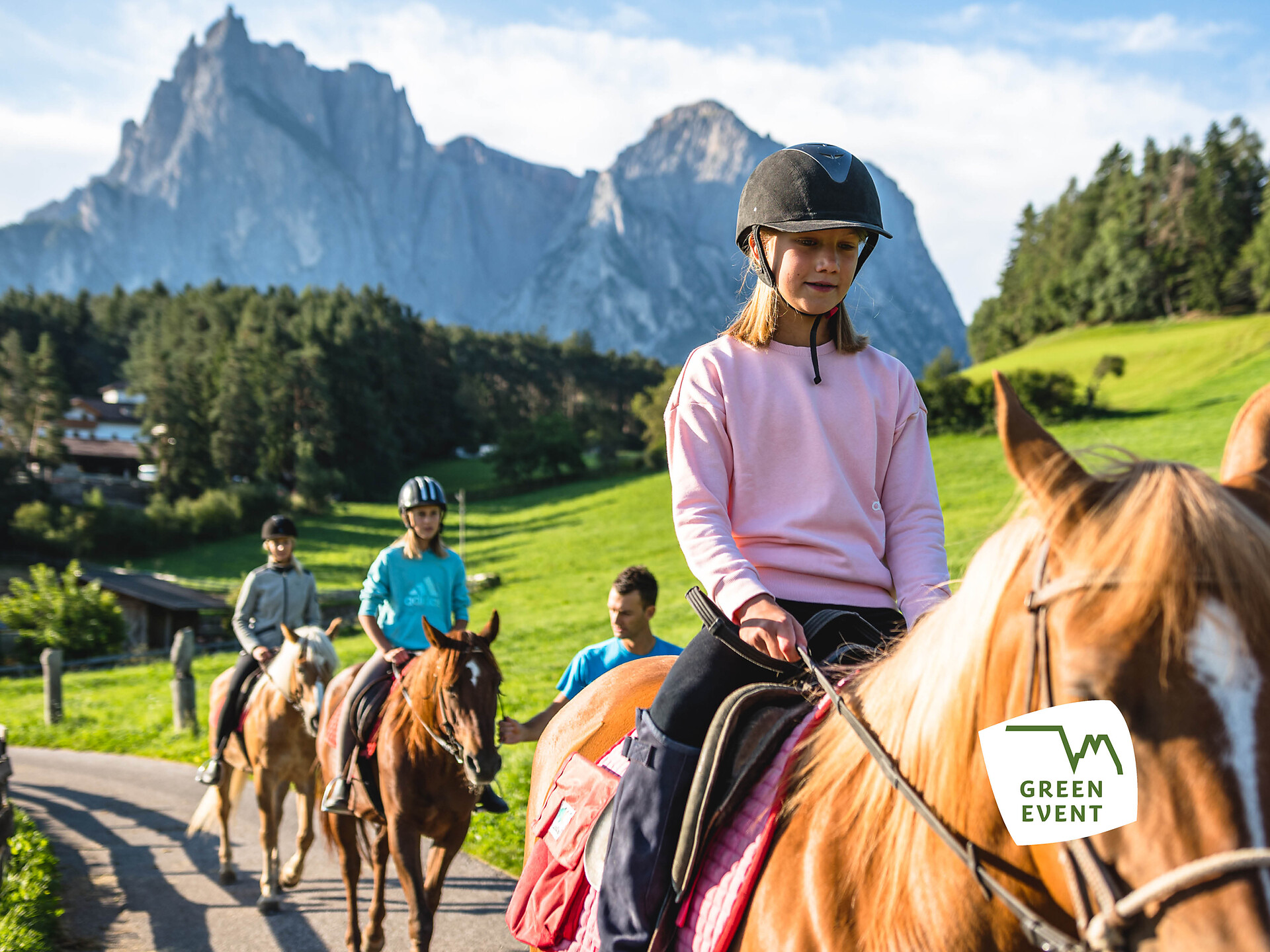 Un universo in fattoria: L’emozionante mondo dei cavalli - Regione dolomitica Alpe di Siusi - #1 - suedtirol.info