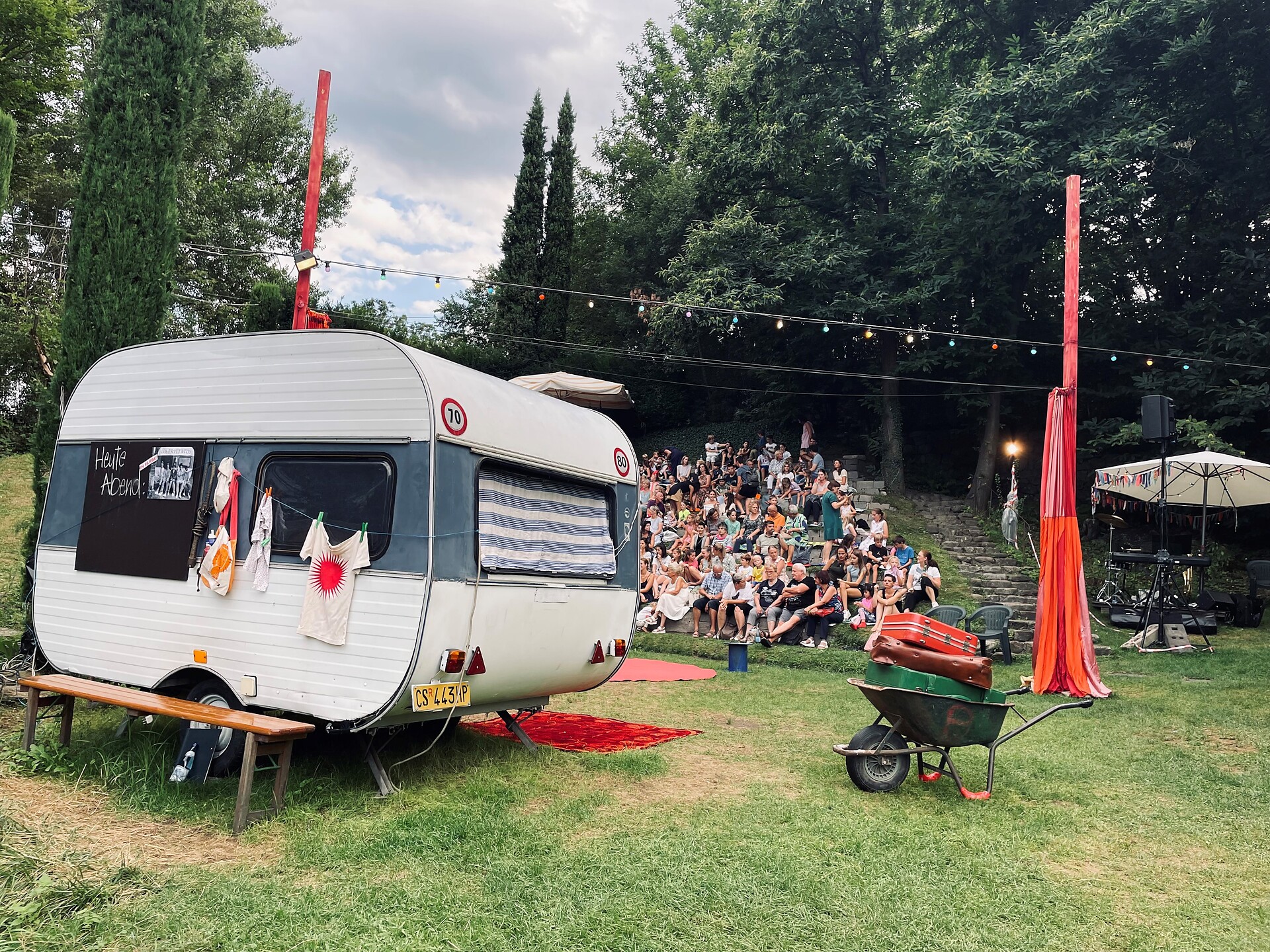 Freiluft Kinder- und Jugendtheater "DIE BREMER STADTMUSIKANTEN“" (Kindersommer) Tscherms 1 suedtirol.info