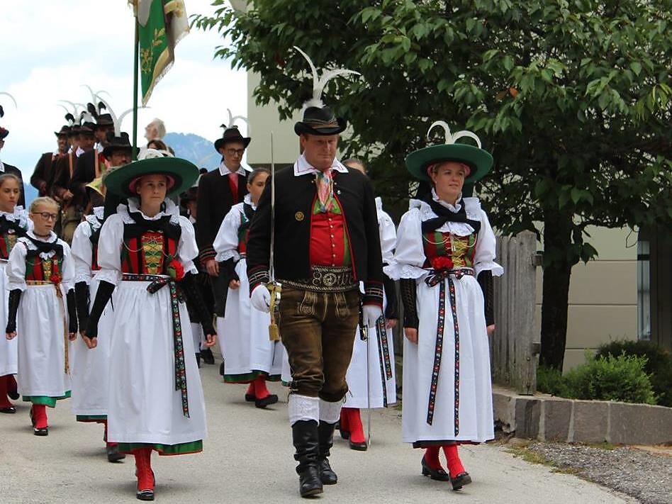 Fete of the Lengmoos militia Schützenkompanie Peter Mayr - Bolzano/Bozen and environs - #1 - suedtirol.info
