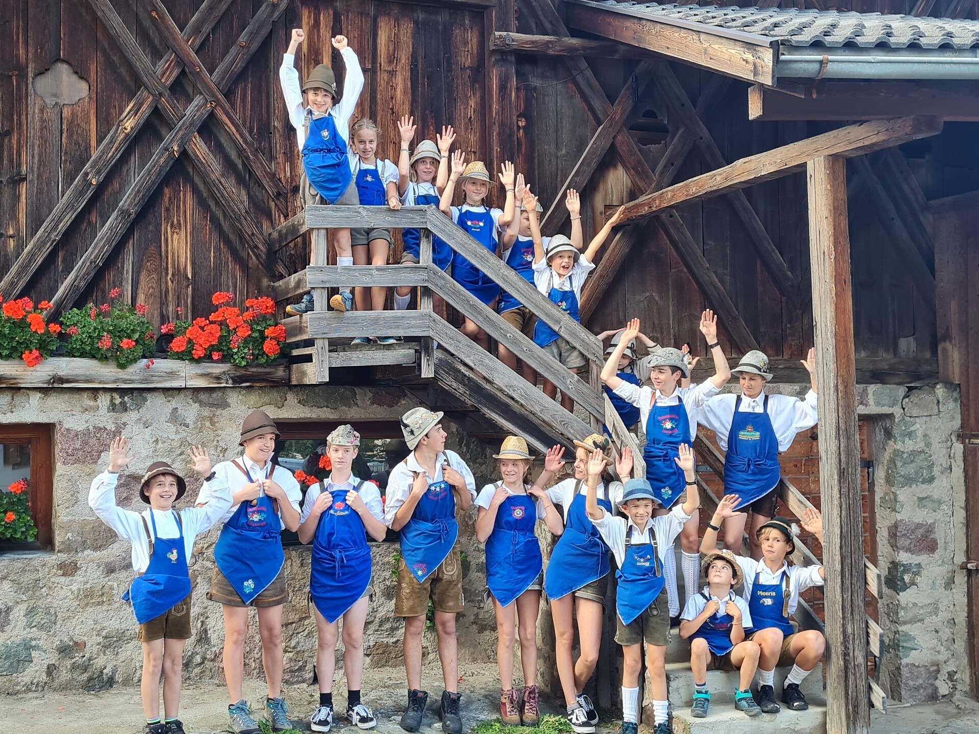 Frühschoppen - 65 Jahre Schuhplattler Steinegg - Dolomitenregion Eggental - #3 - suedtirol.info