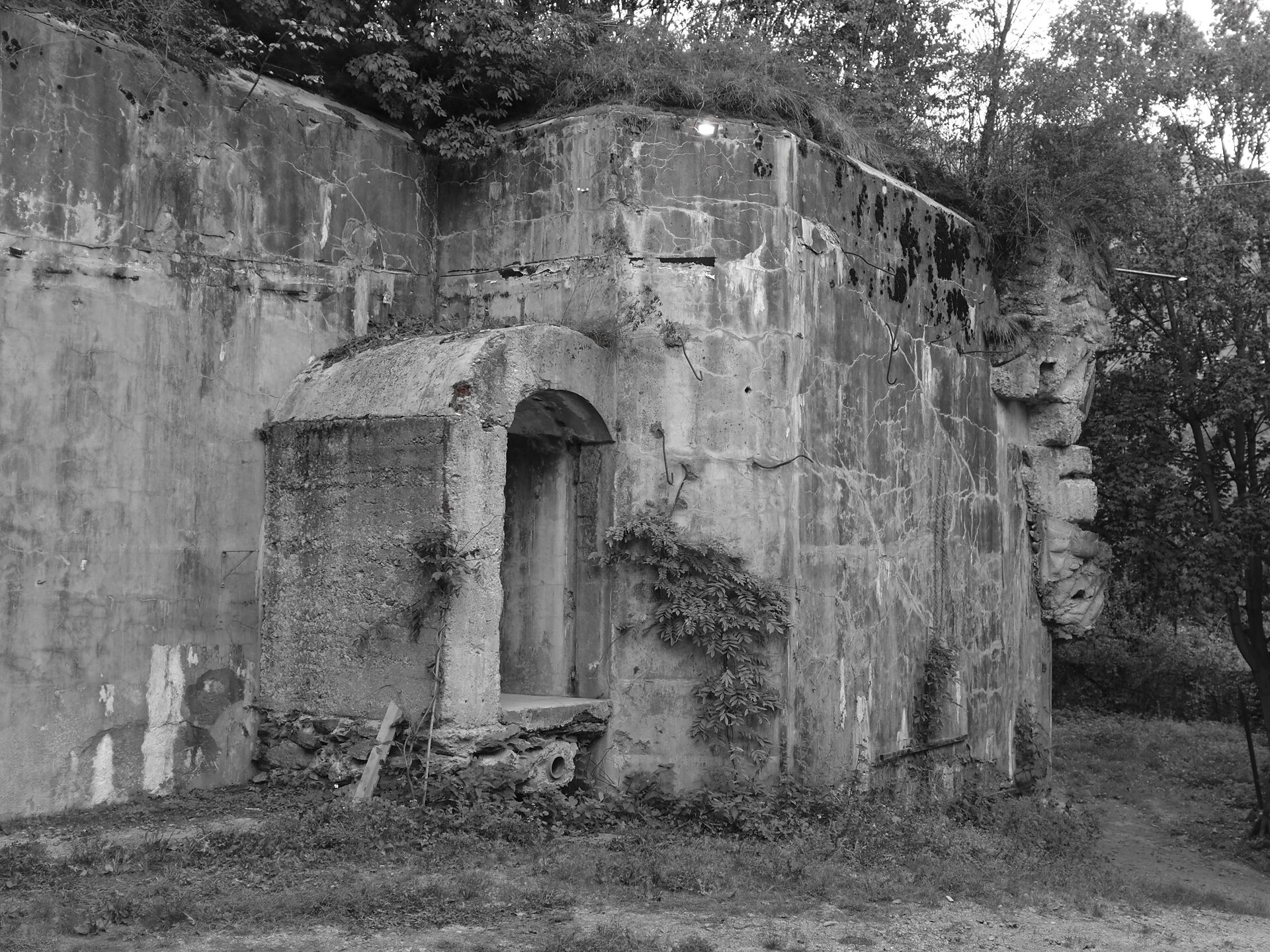 Führung durch den Bunker am Marlinger Waalweg - Meran und Umgebung - #2 - suedtirol.info