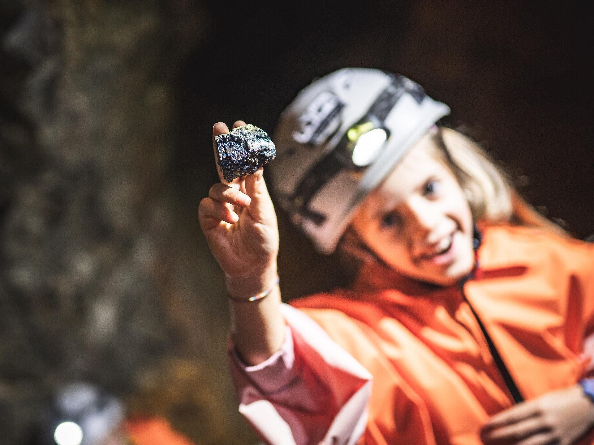 Family in the center: Adventurous treasure hunt in the mine Villanders Villanders/Villandro 2 suedtirol.info
