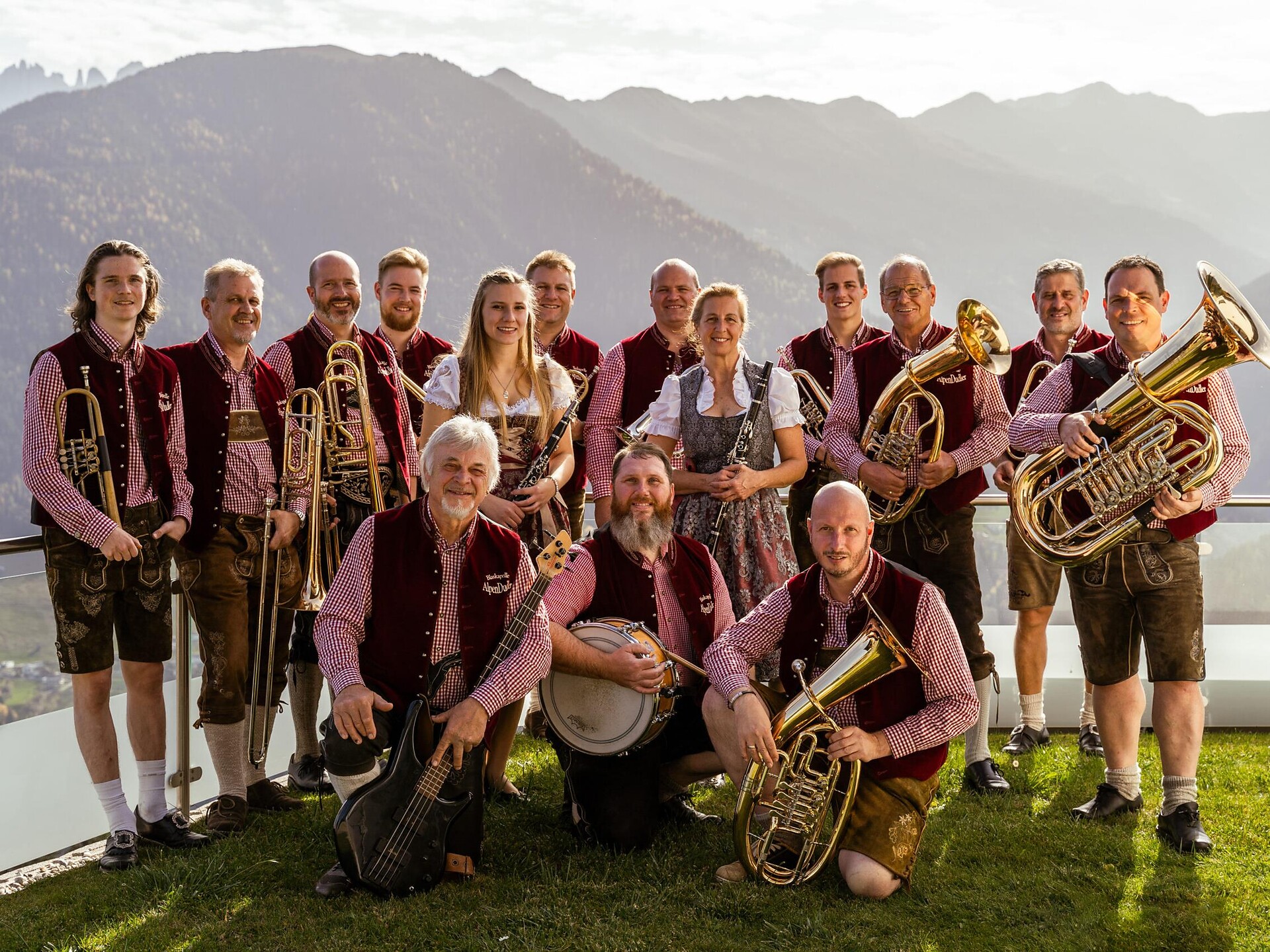 Morning pint with the group "Die Almdudler" - Bolzano/Bozen and environs - #1 - suedtirol.info