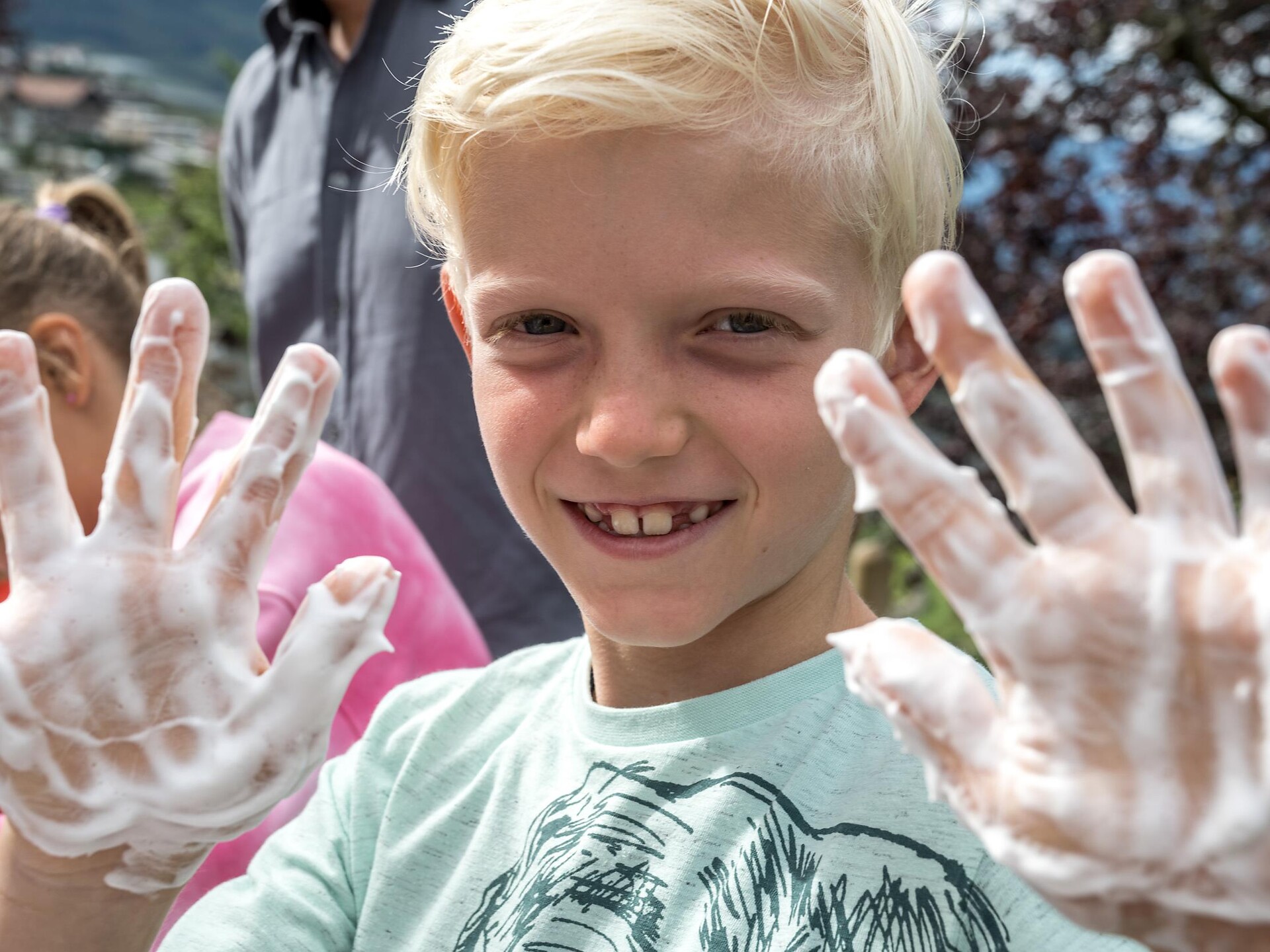 Programma per famiglie: Buste in feltro per i vostri tesori Scena 1 suedtirol.info