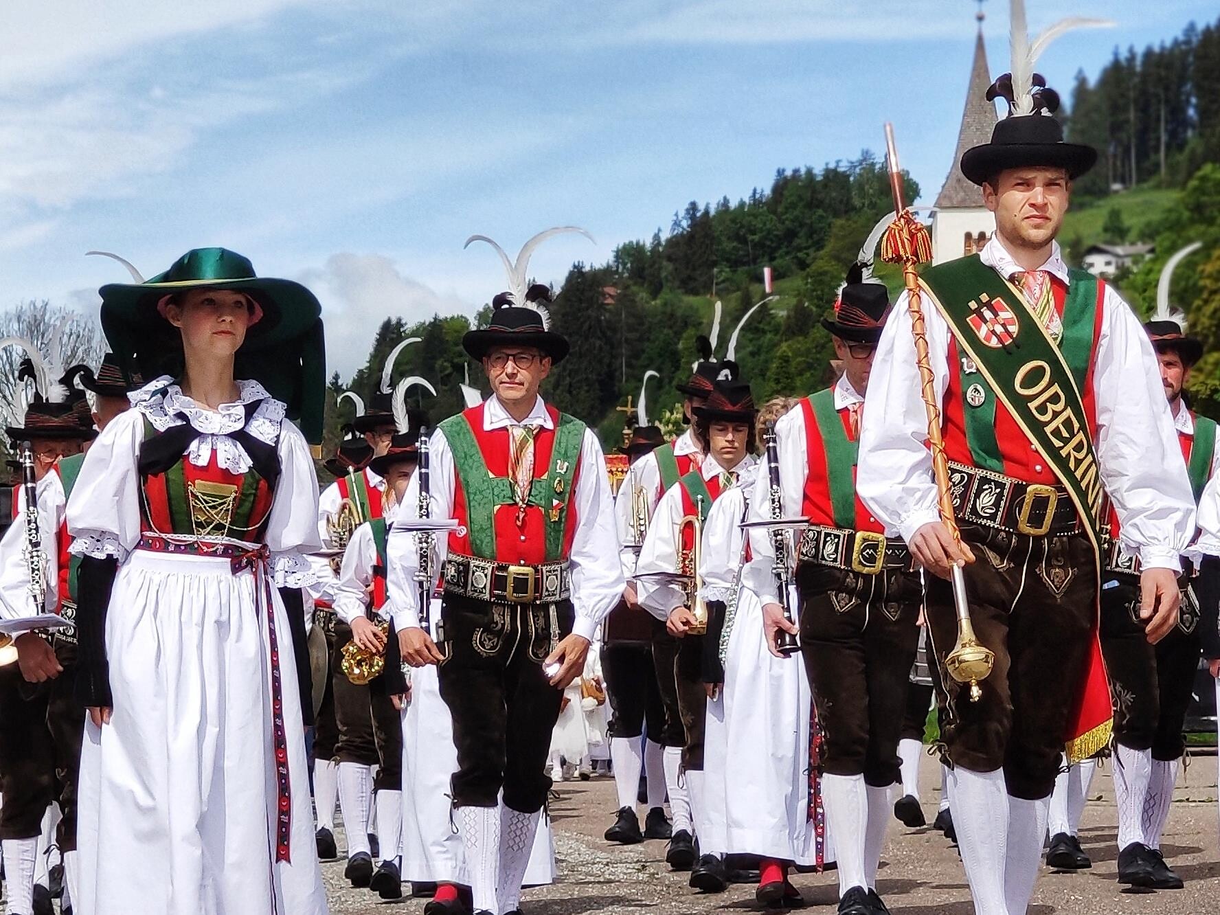 Festivity of the Oberinn music band Ritten/Renon 1 suedtirol.info