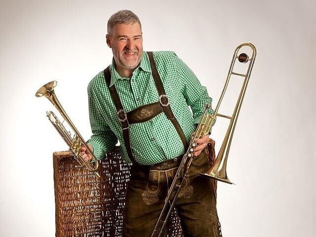 Faschingsparty mit Albert´s Trompetenexpress - Vinschgau - #1 - suedtirol.info